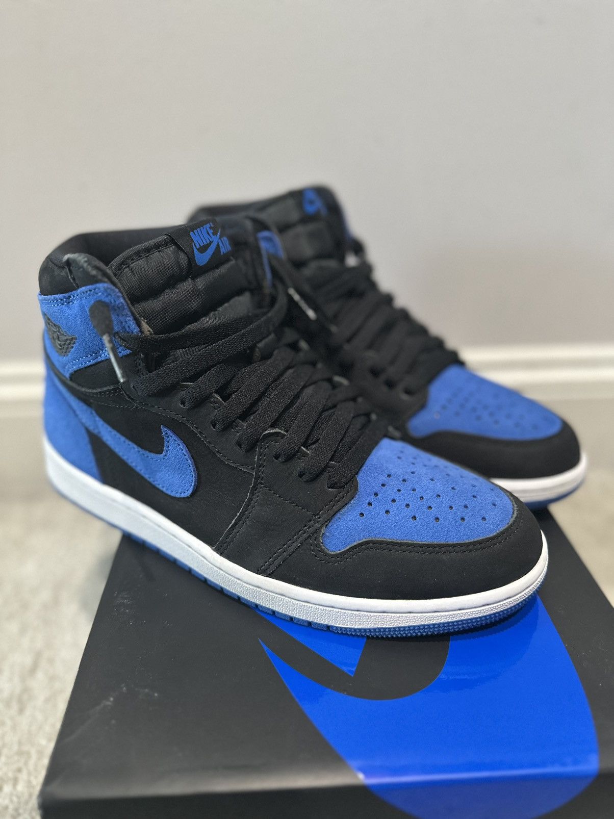 Jordan Brand Air Jordan 1 Retro High OG ‘Royal Reimagined’ Size US 9 / EU 42 - 1 Thumbnail