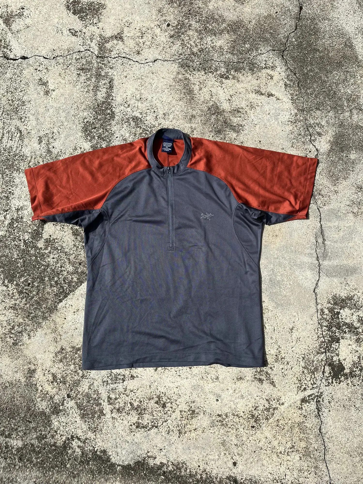 Arc'teryx Arcteryx Zipper Shirts Size US S / EU 44-46 / 1 - 1 Thumbnail