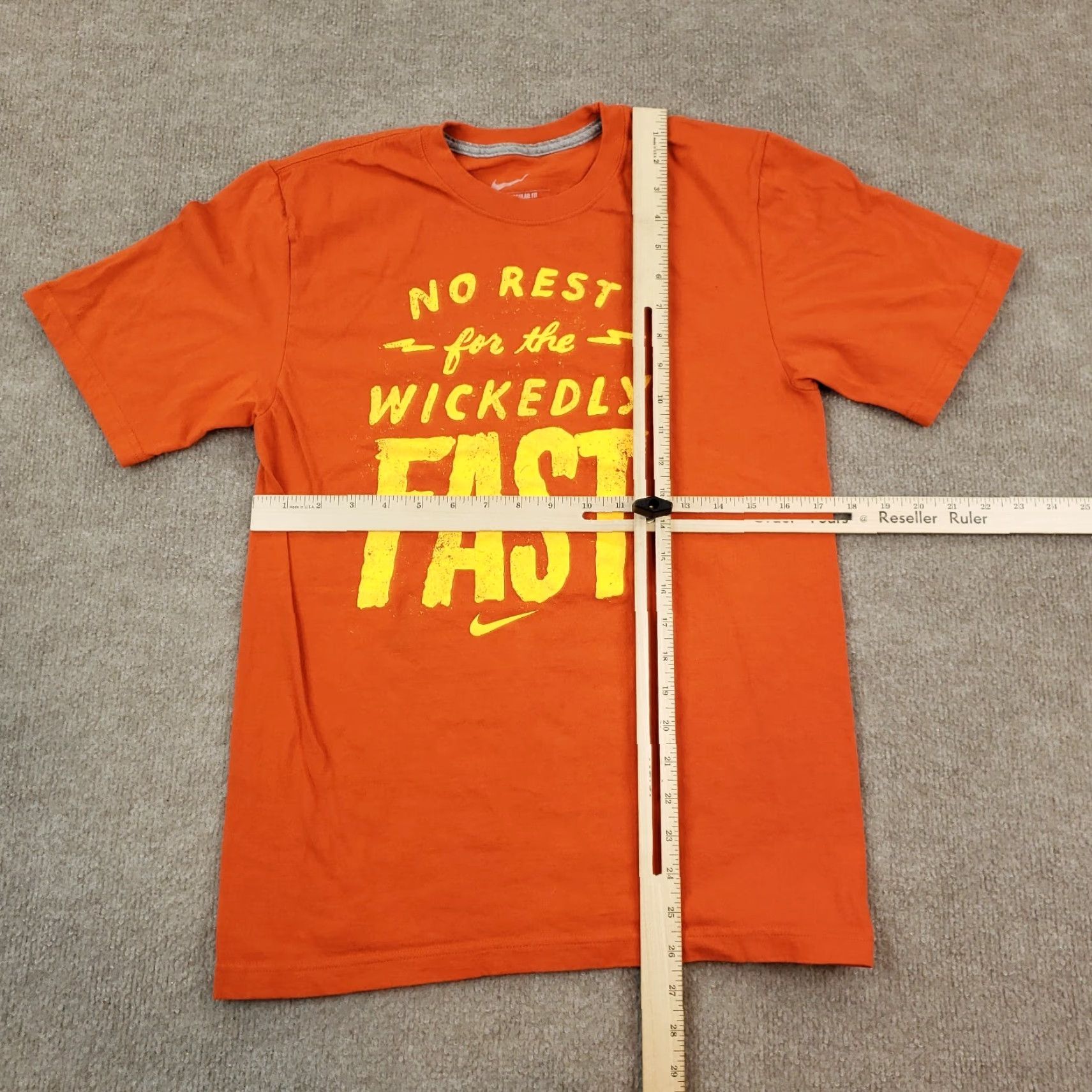 Nike Nike Dri-FIT T-Shirt Mens Small Orange Short Sleeve Moisture Wicking Cotton Logo Crew Neck Regular Fit Size US S / EU 44-46 / 1 - 2 Thumbnail