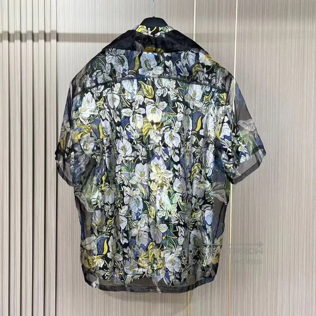 Louis Vuitton Louis Vuitton Floral Layered Shirt. Size S / US 4 / IT 40 - 2 Thumbnail