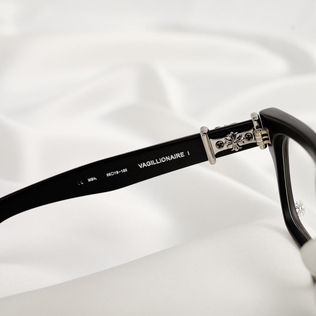 Chrome Hearts CHROME HEARTS VAGILLIONAIRE I MATTE BLACK GLASSES Size ONE SIZE - 5 Thumbnail