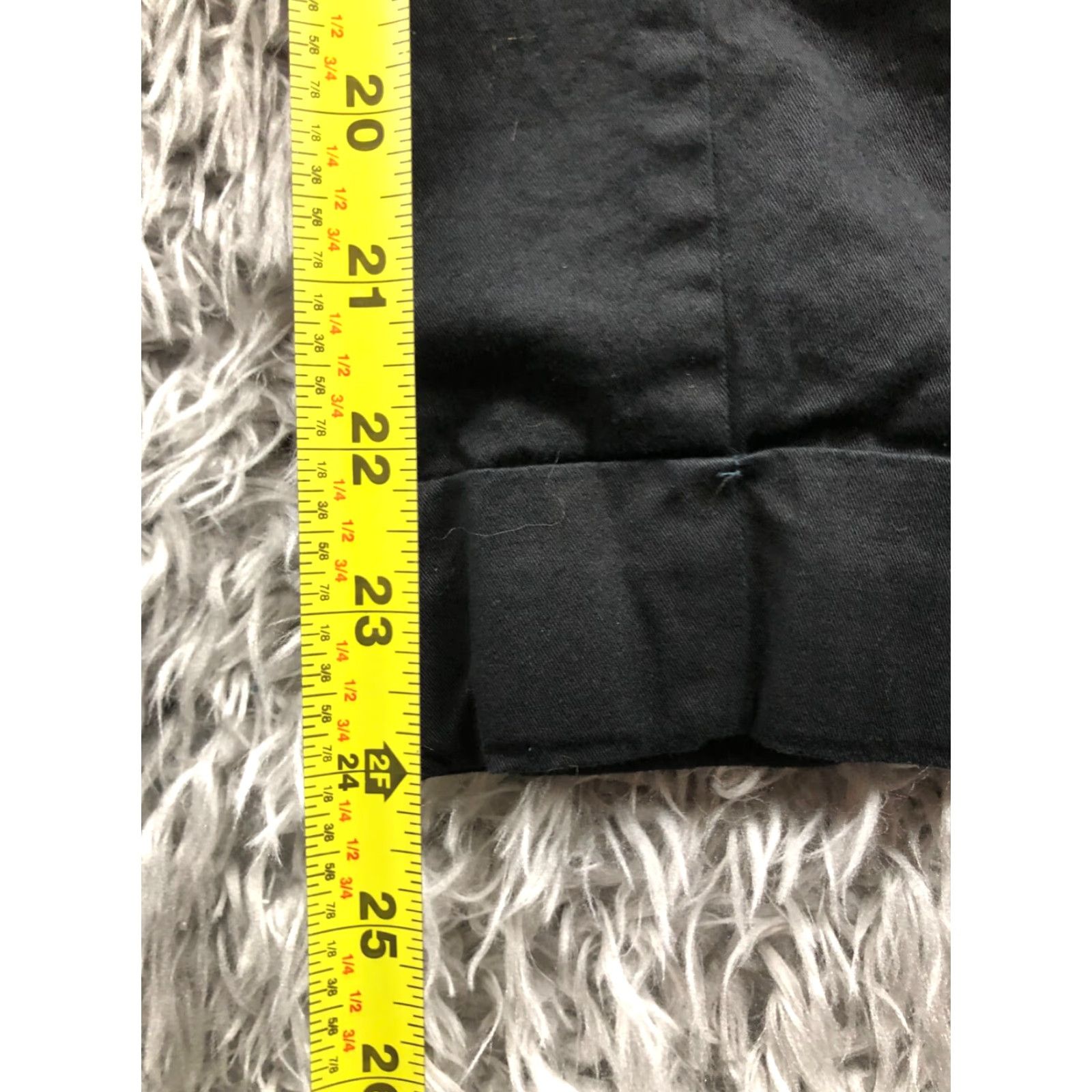 CO New York & Co 7th Avenue Design Studio Capri Pants Womens Size 4 Black Hook Eye Capris Pants Regular Size 27" / US 4 / IT 40 - 3 Thumbnail