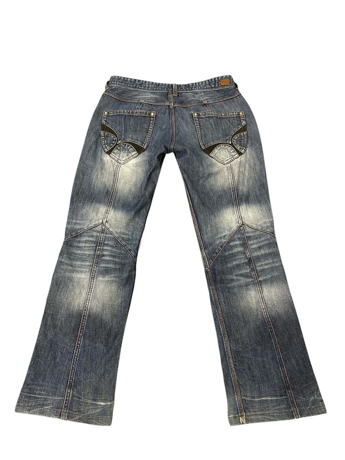 Japanese Brand Slim Slight Flare Jeans Nicole Club Distress Boot Cut 2🟦4 Size US 31 - 2 Thumbnail