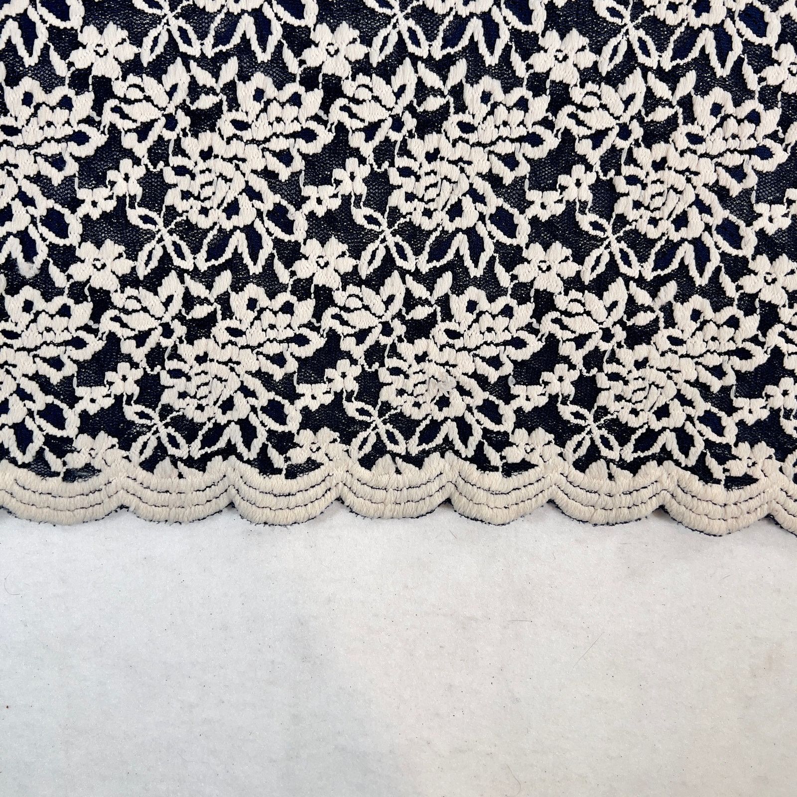 Other Urvana Blouse White Floral Black Lace Scalloped Hem Cuffs Size ONE SIZE - 9 Thumbnail