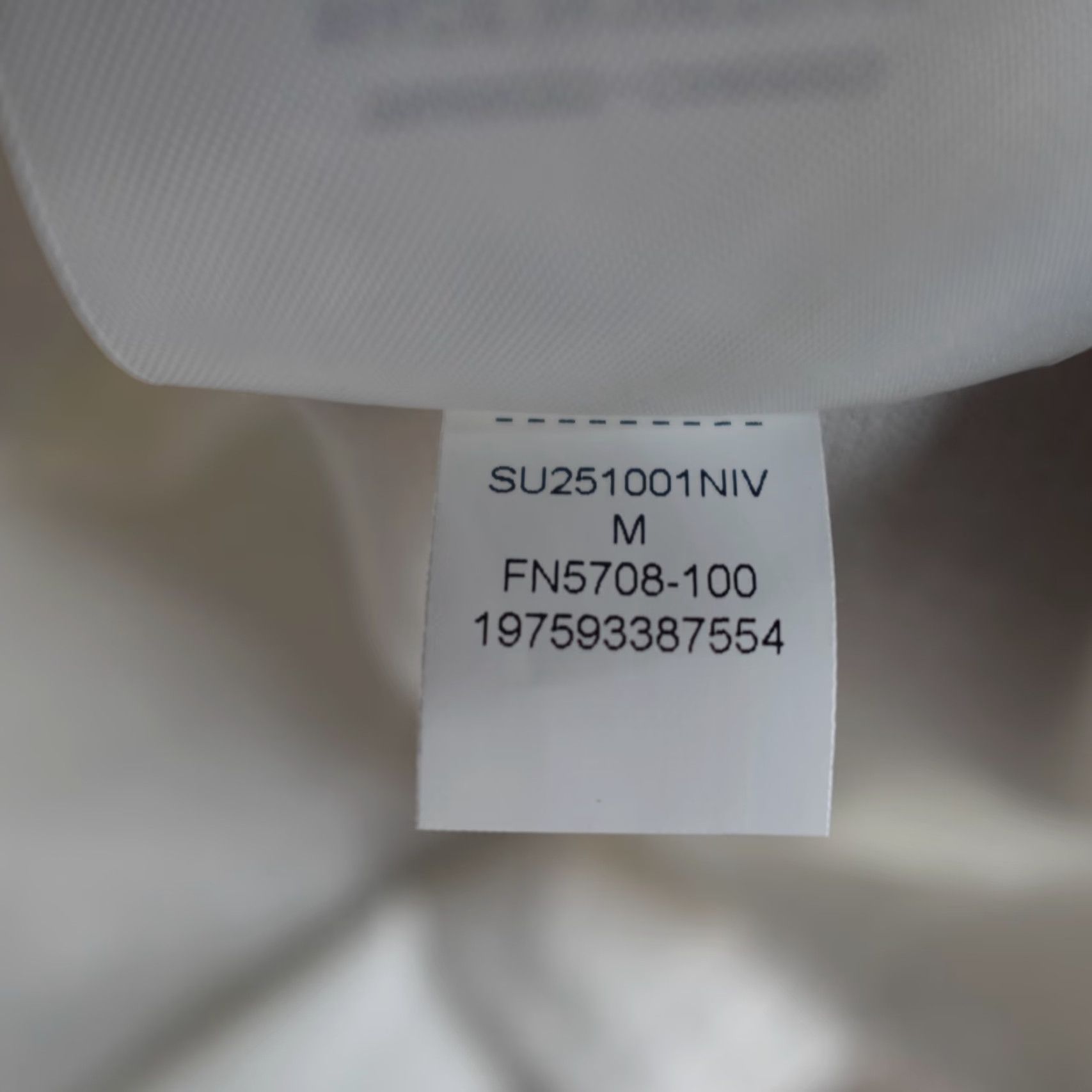 Nike Nike Womens Shirt M White Oversized T-shirt FN5708 NEW Size M / US 6-8 / IT 42-44 - 5 Thumbnail