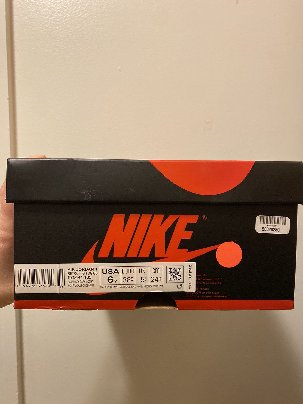 Jordan Brand Air Jordan 1 high Mocha Size US 6 / EU 39 - 7 Thumbnail