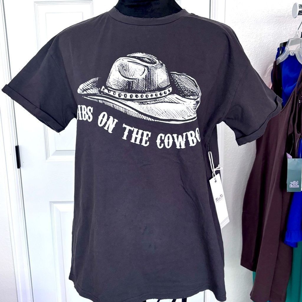 Miss Me Miss me dibs on the cowboy graphic tee NWT Size S / US 4 / IT 40 - 1 Thumbnail