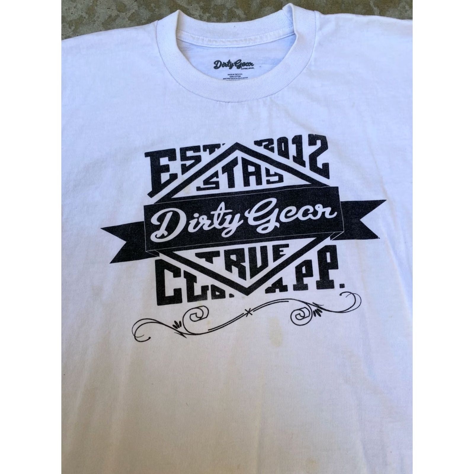 Vintage Dirty Gear Apparel Men's Stay True White Short Sleeve T Shirt L White/Navy Clean 90s style Mens Tee Size US L / EU 52-54 / 3 - 2 Thumbnail