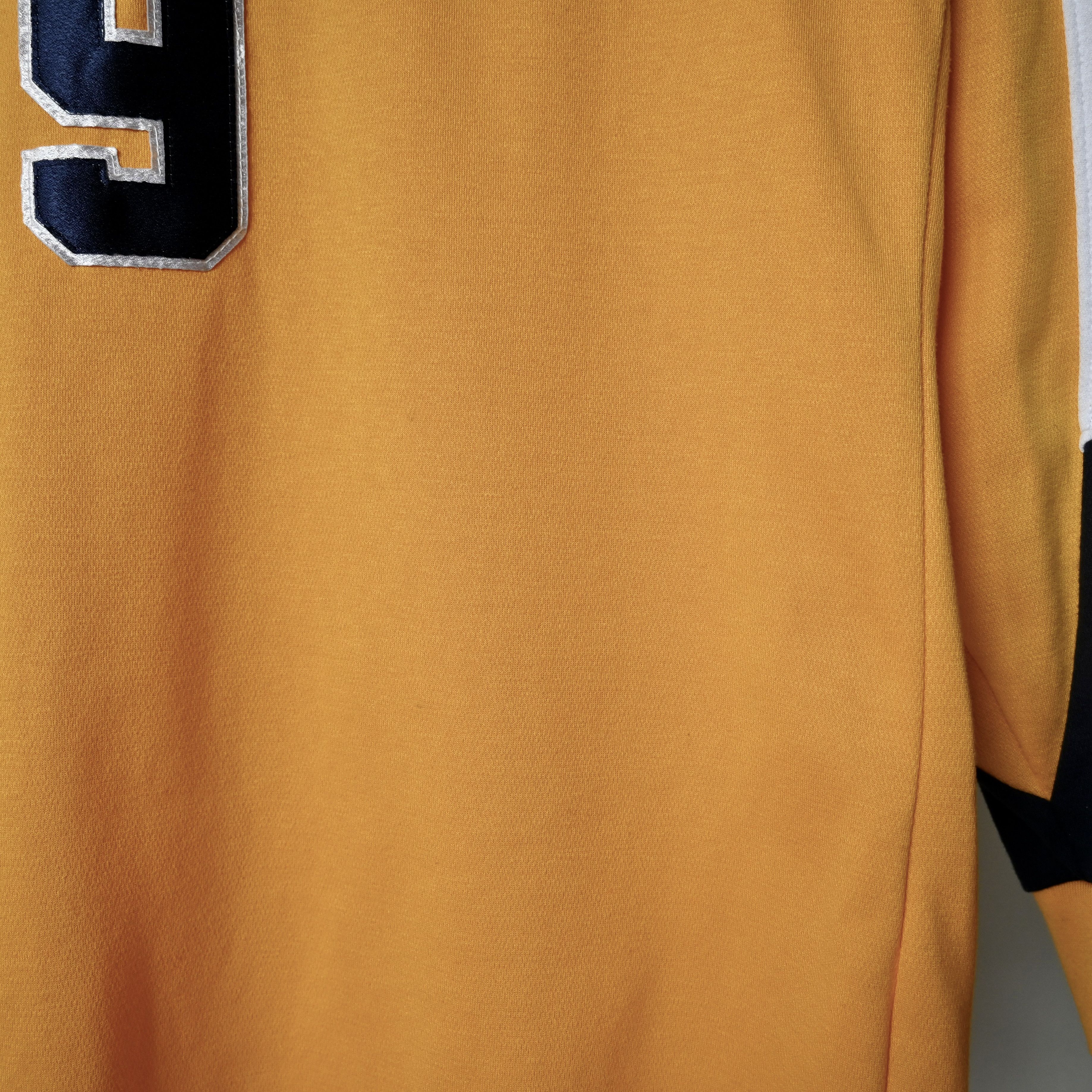Asics VTG 1990s ASICS "BEAMS" logo succer jersey, made in Japan Size US M / EU 48-50 / 2 - 8 Thumbnail