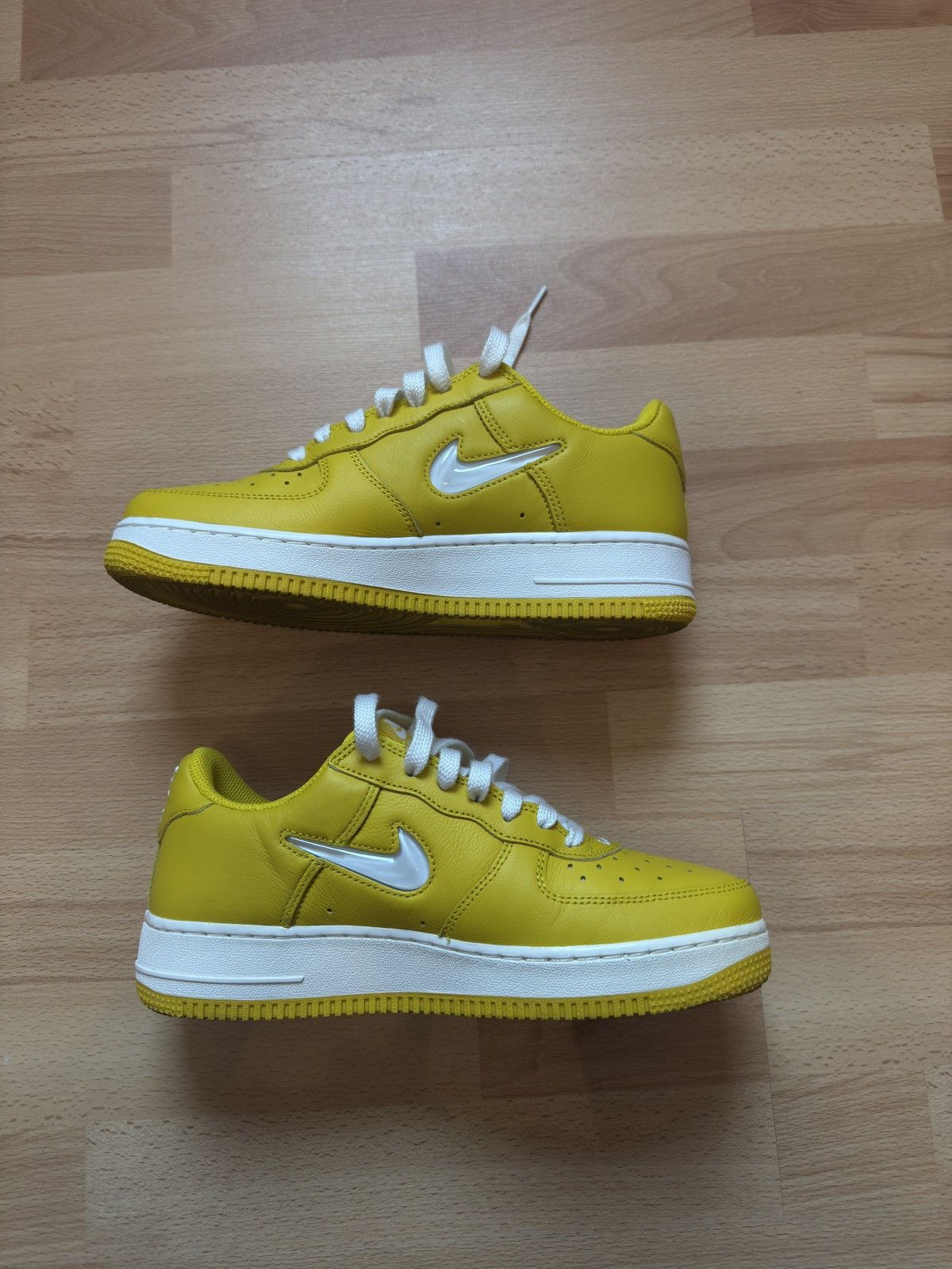 Nike Nike AF1 color of the month Size US 7 / EU 40 - 4 Thumbnail