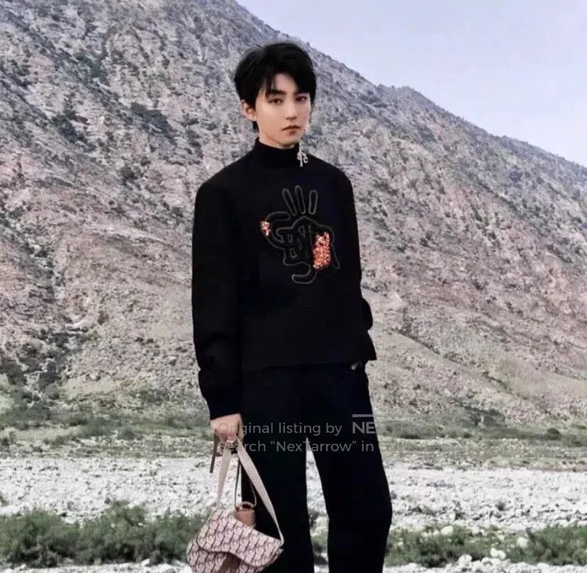 Dior dior x travis scott black sweatshirt. Size US M / EU 48-50 / 2 - 9 Thumbnail