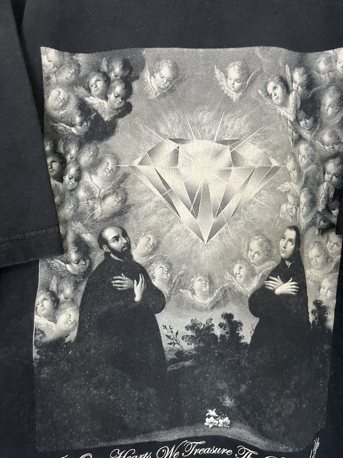 Diamond Supply Co. 🔥 DIAMOND SUPPLY SUNFADED MARY TEE Size US L / EU 52-54 / 3 - 3 Thumbnail