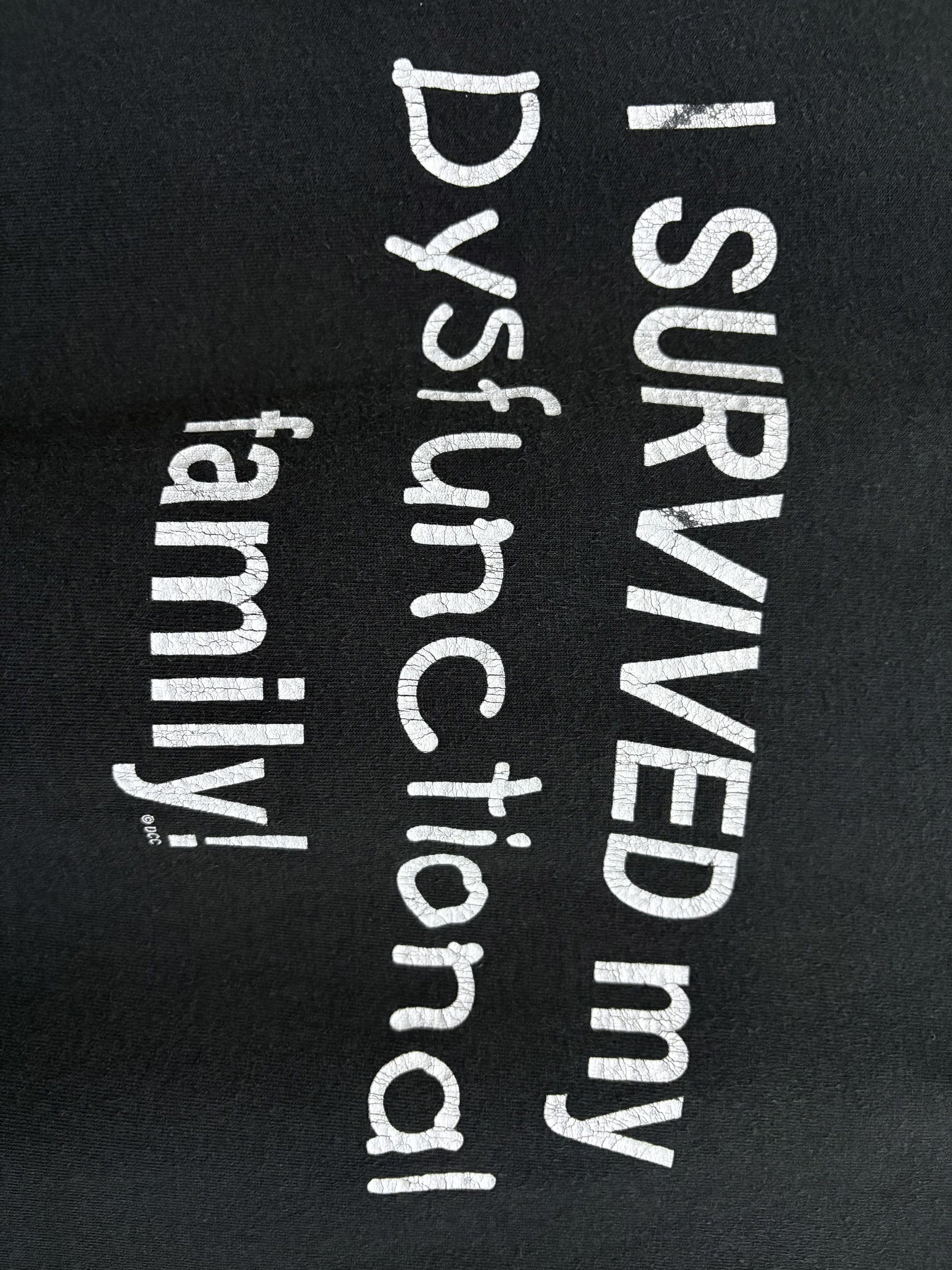 Vintage Vintage 90's Statement - Dysfunctional Family T-Shirt Size US M / EU 48-50 / 2 - 4 Thumbnail