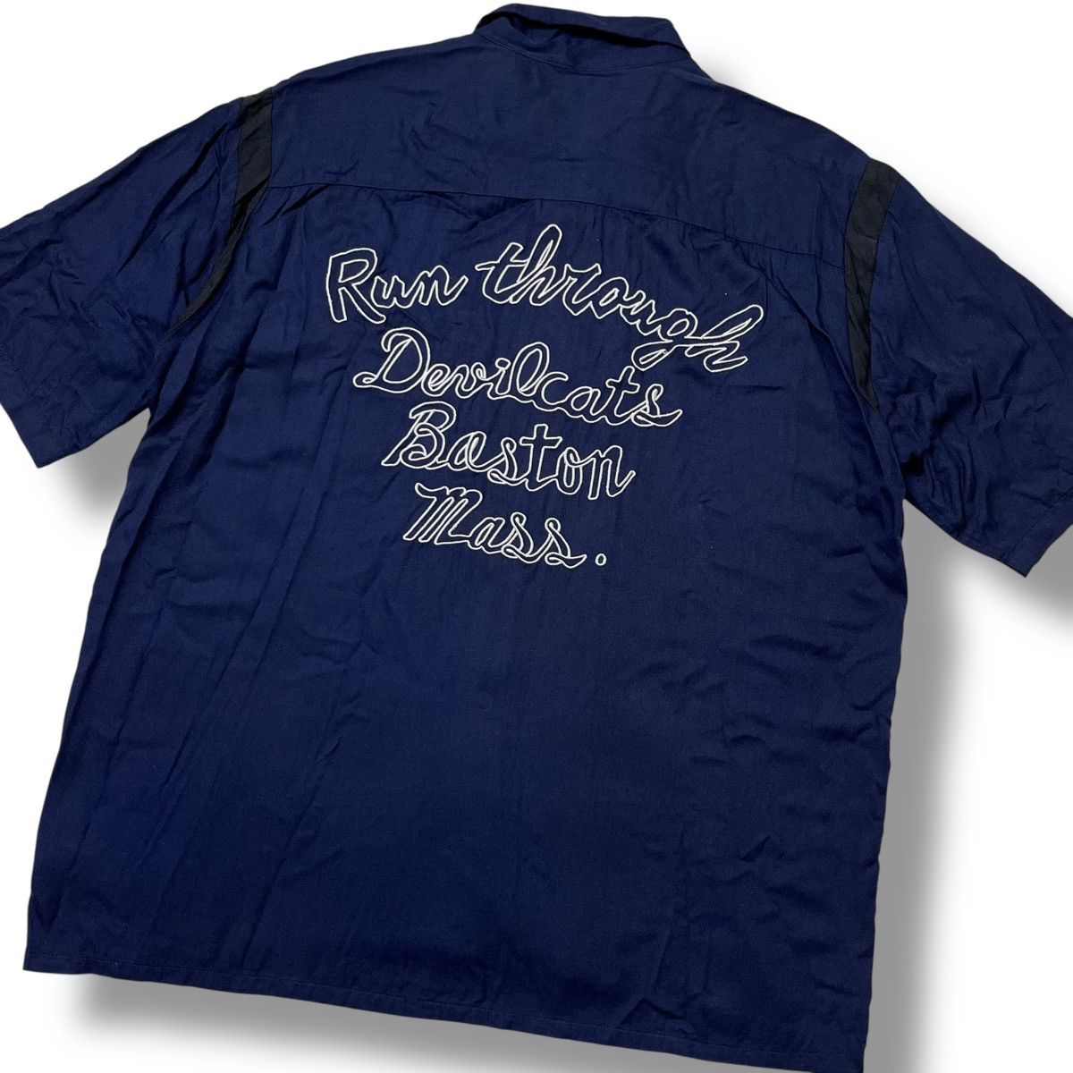 Indian Motorcycle Devilcats motorcycle bowling shirt rayon Size US XL / EU 56 / 4 - 3 Thumbnail
