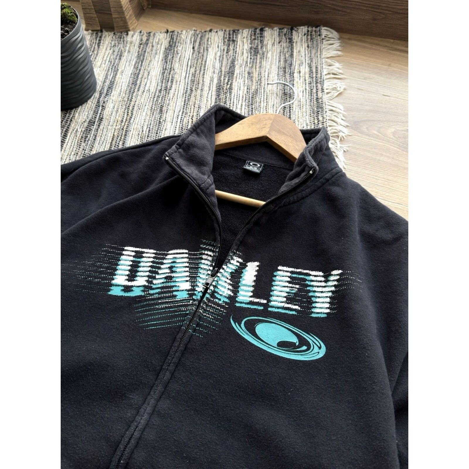Diesel VINTAGE Oakley Sweatshirt Black Full Zip Logo 90s Retro Streetwear Men M Size US M / EU 48-50 / 2 - 3 Thumbnail