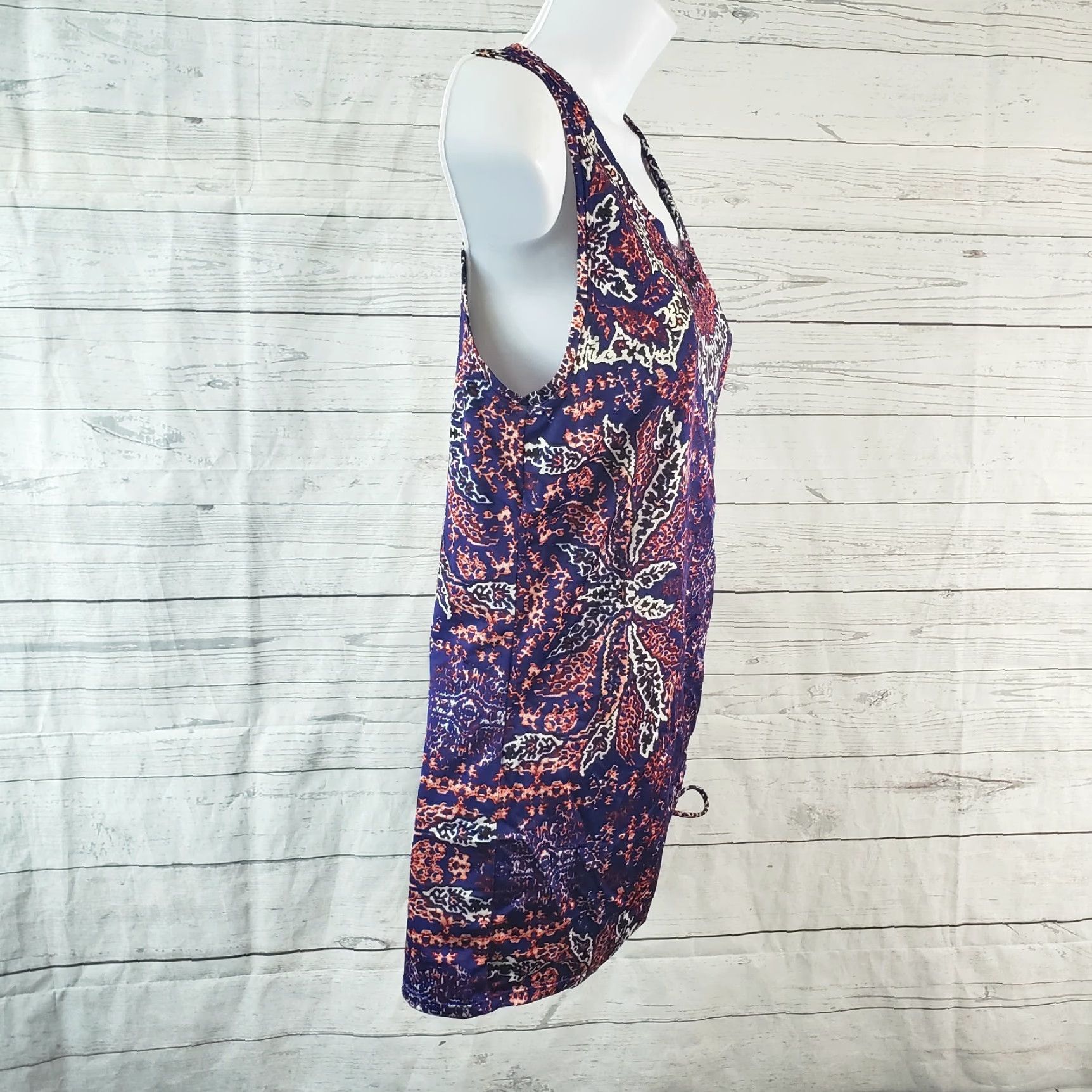 Athleta Athleta Tank Top Womens Sz Medium Multicolor Cinched Side Scoop Neck Sleeveless Activewear Size M / US 6-8 / IT 42-44 - 4 Thumbnail