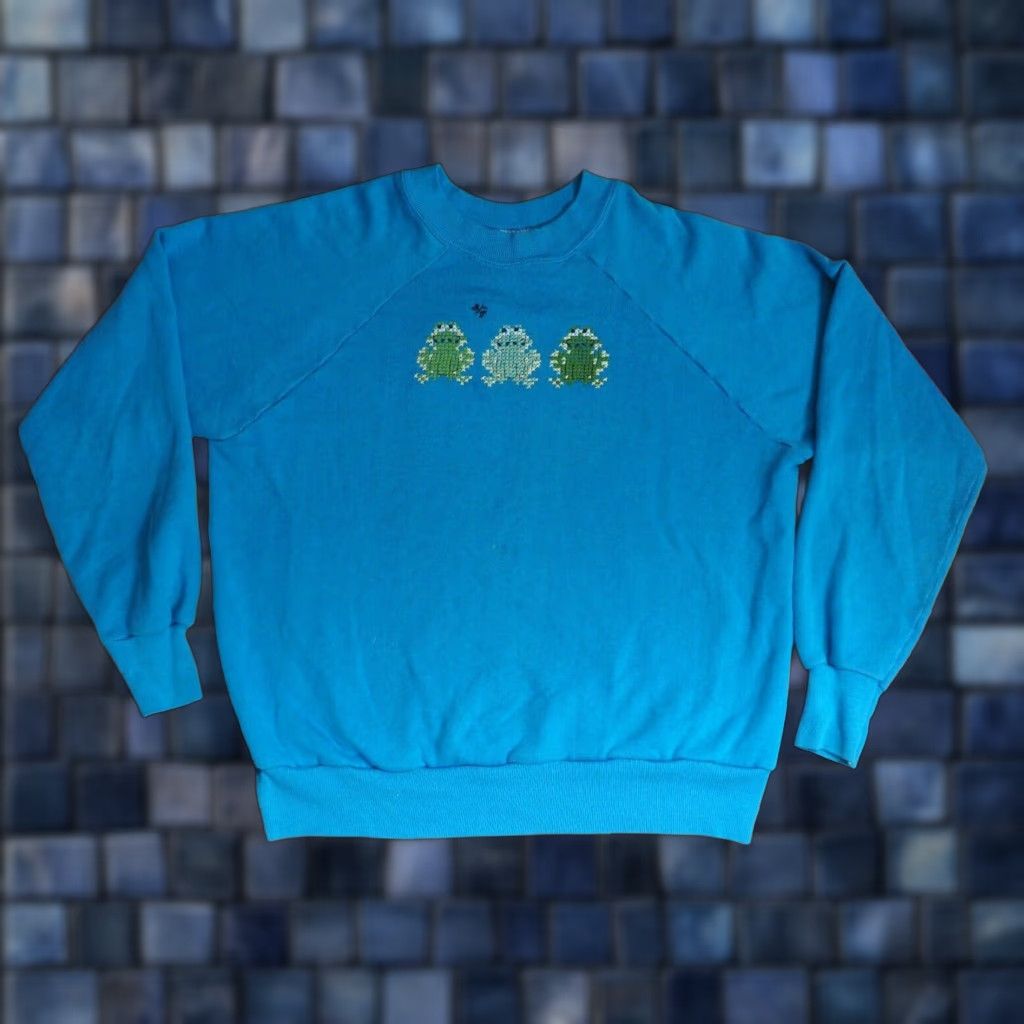 Vintage VINTAGE USA Raglan Sweatshirt Crew Neck Long Sleeve Pullover Fleece Cotton Blend Embroidered Blue 70s 80s Unbranded M Mens Womens Unisex Adults Size US M / EU 48-50 / 2 - 1 Thumbnail