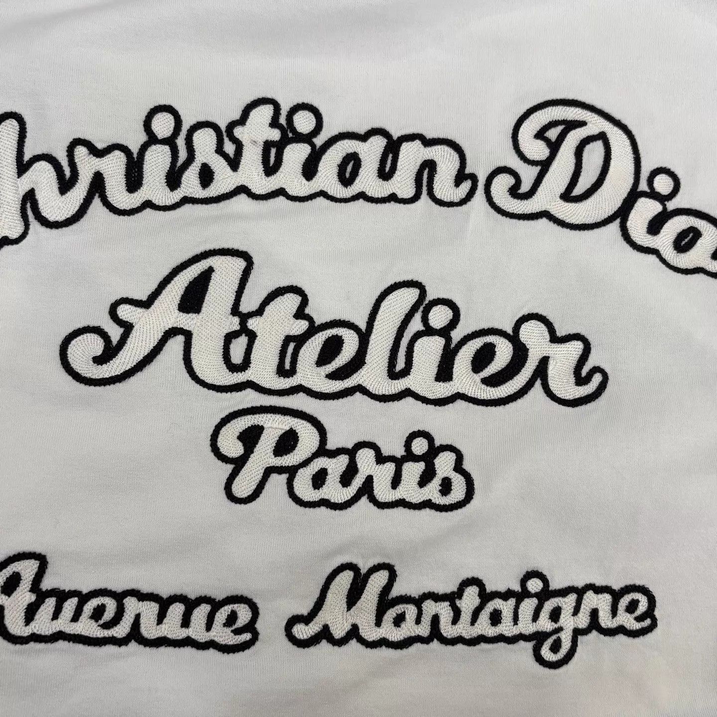 Dior DIOR b/w colorblocked embroidered logo s/s T-shirt Size US XL / EU 56 / 4 - 7 Thumbnail