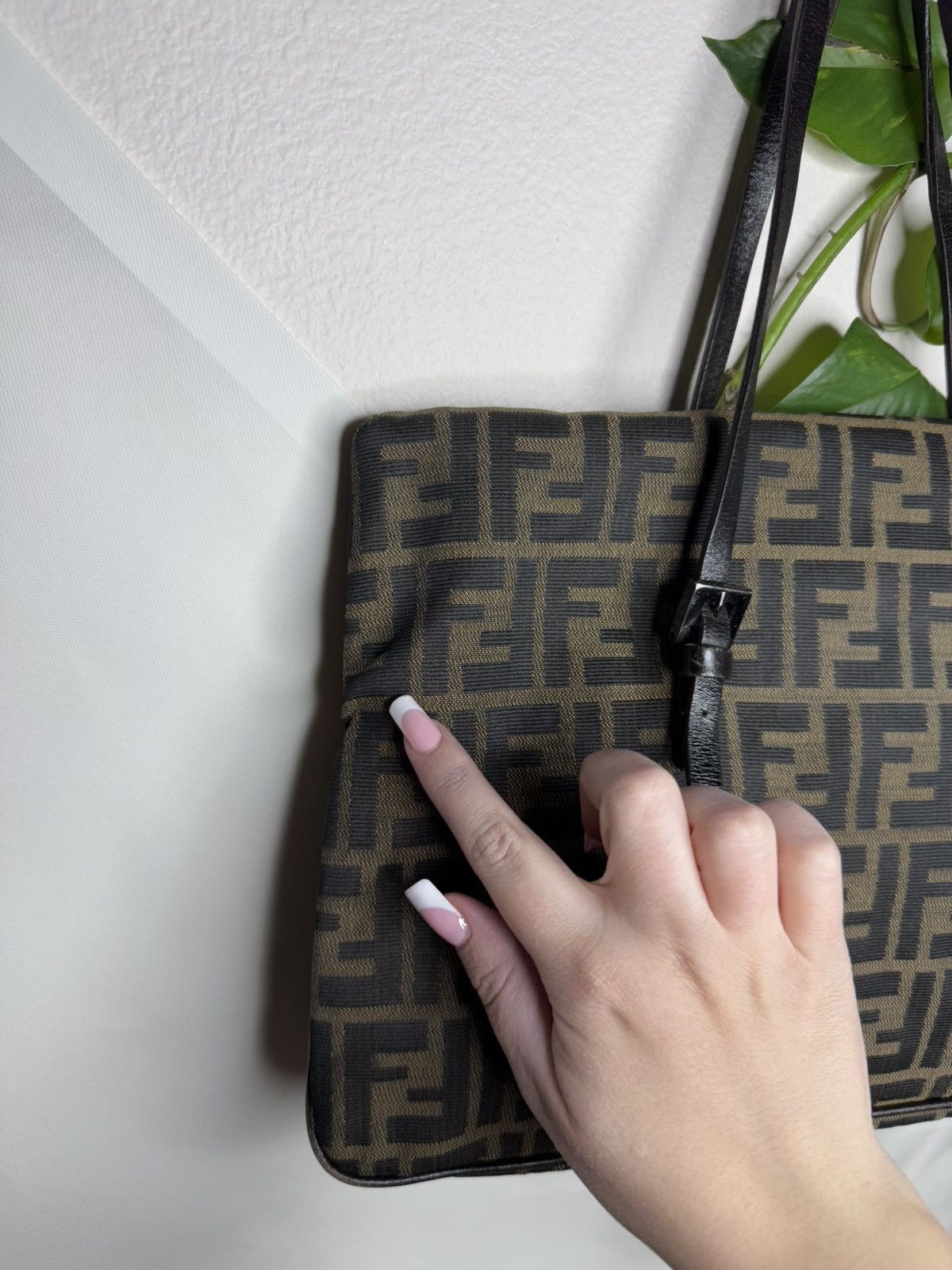 Fendi 🤎Iconic Fendi Zucca Monogram Tote with Leather Straps 🤎 Size ONE SIZE - 19 Thumbnail