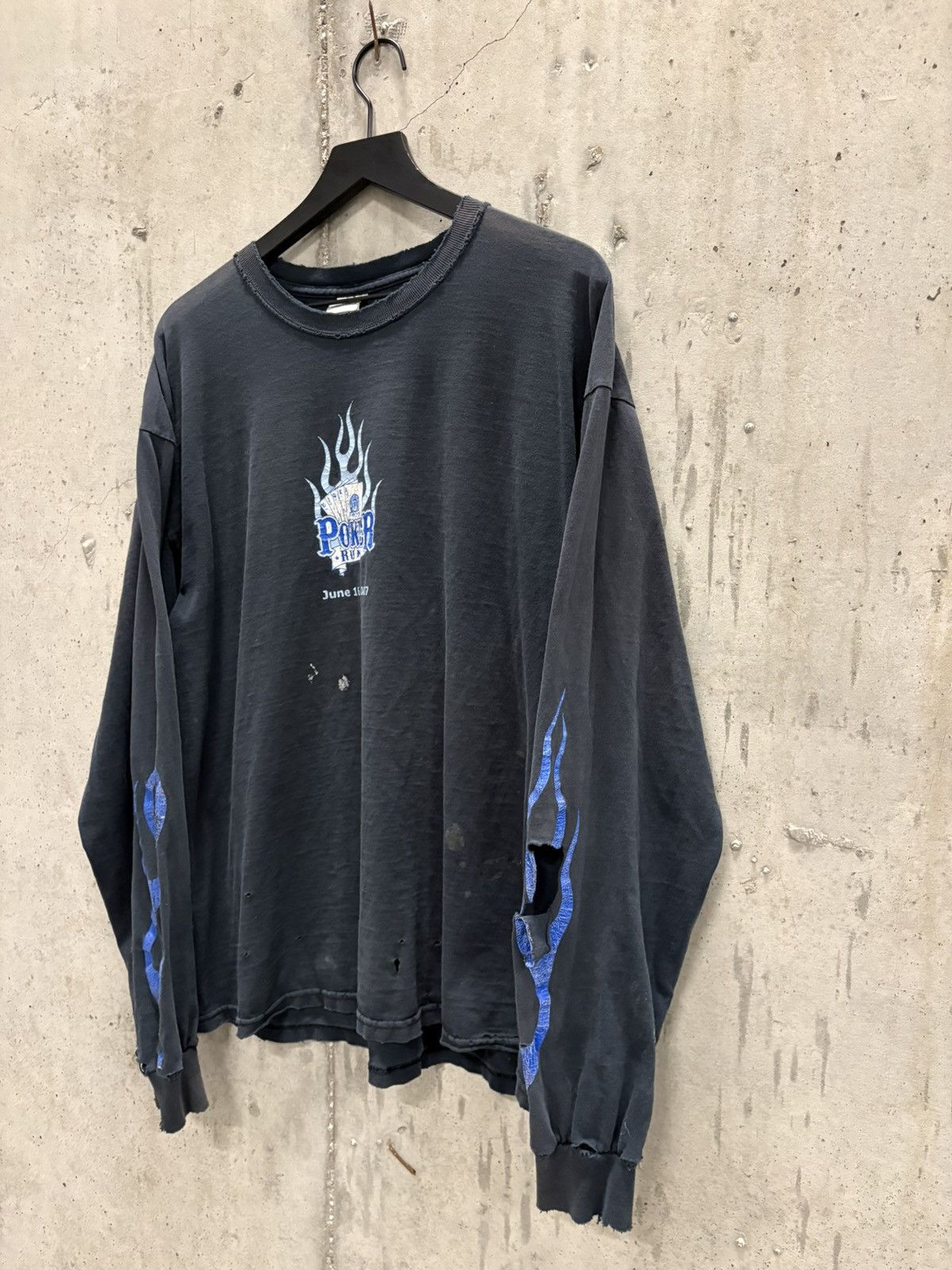Vintage Vintage Poker Run Flame Shirt Faded Distressed Grunge Band Size US XL / EU 56 / 4 - 3 Thumbnail