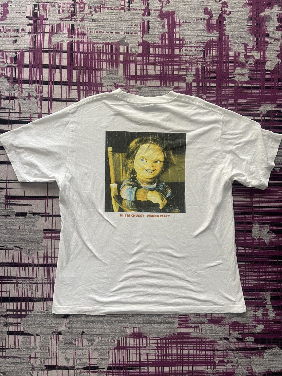GU × Universal Studios VINTAGE CHUCKY PHOTO TEE VERY RARE Size US XL / EU 56 / 4 - 1 Thumbnail