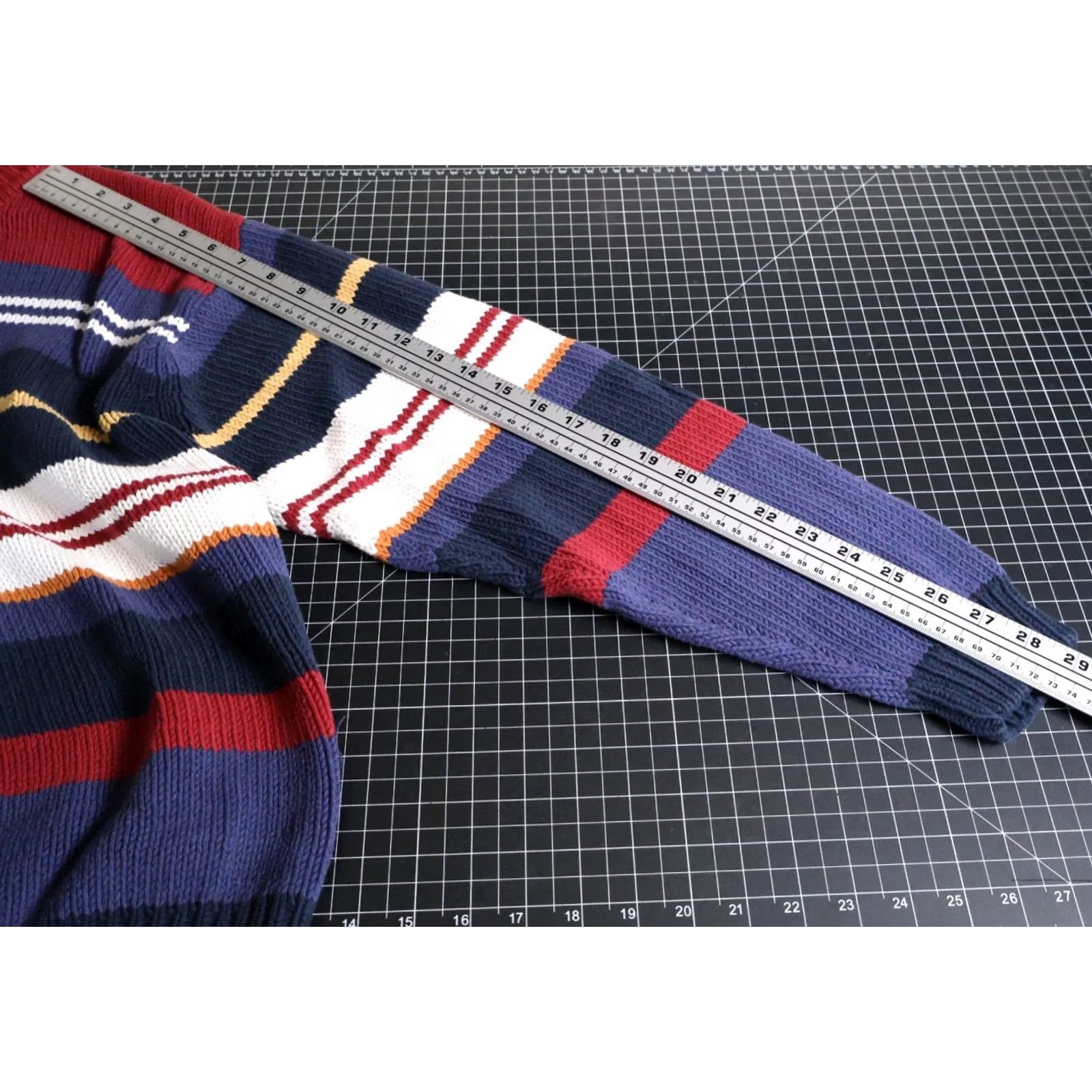 Dockers VINTAGE Dockers Sweater Men's Large Red Blue Stripe Chunky Knit Pullover Casual 90s Preppy Shirt/Top Size US L / EU 52-54 / 3 - 7 Thumbnail