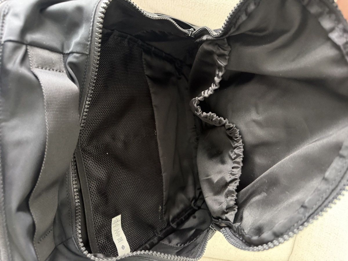 Lululemon Lululemon Everyday BackPack 23L Size ONE SIZE - 7 Thumbnail