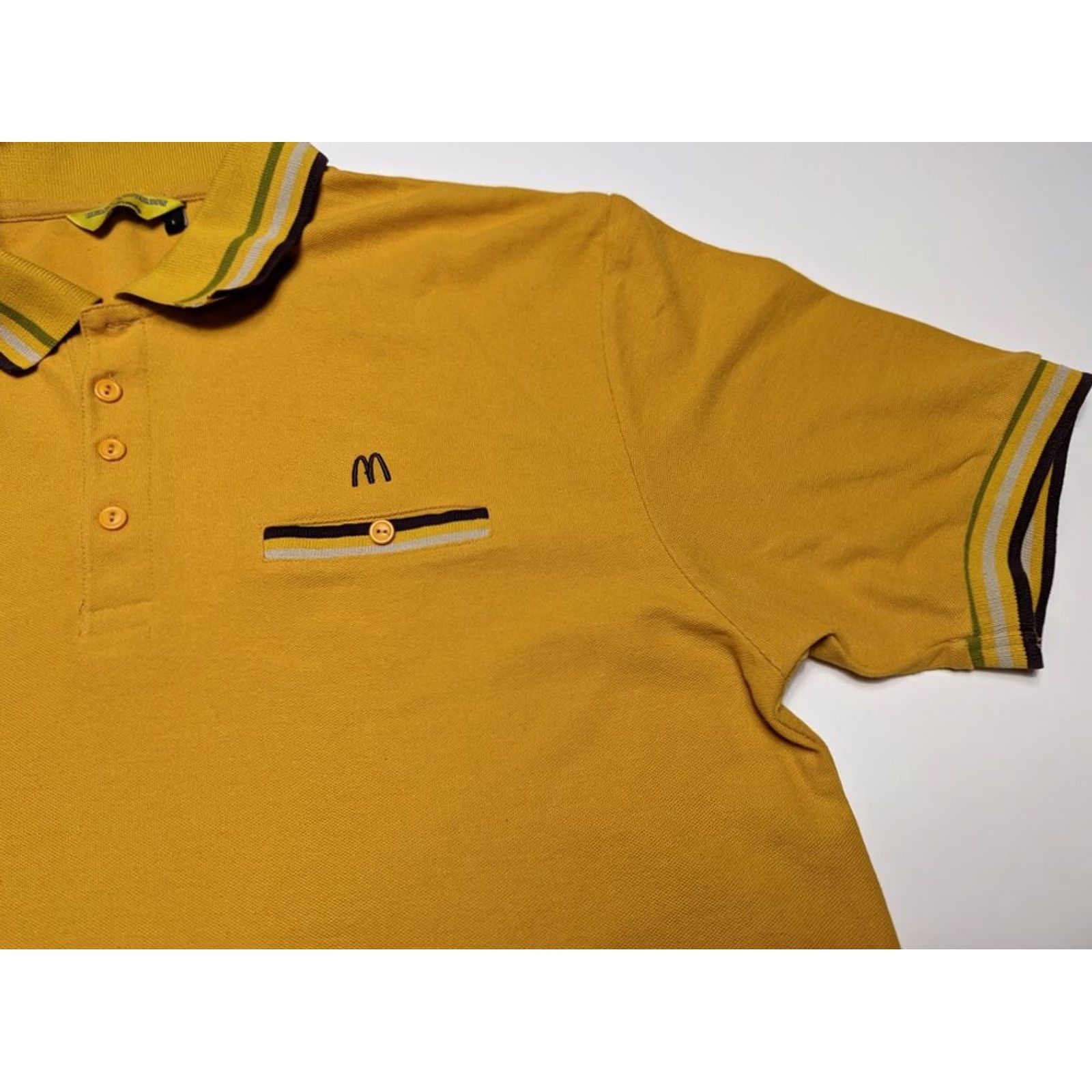 Vintage Vintage Hemingway Design McDonalds Yellow Polo shirt Size L Size US L / EU 52-54 / 3 - 2 Thumbnail