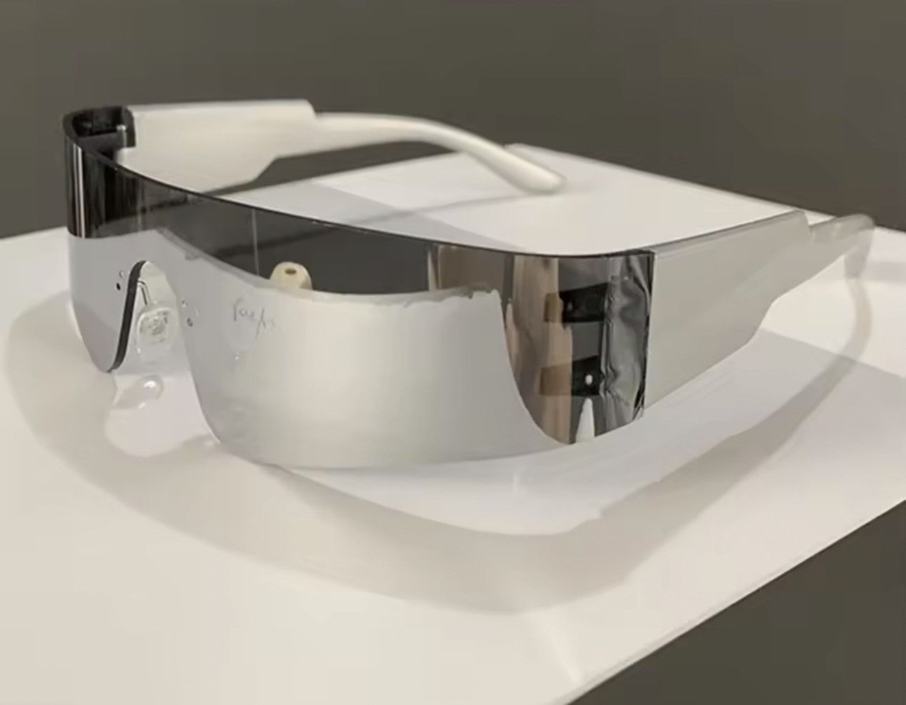 Japanese Brand Y2k Avant Garde Futuristic Sunglasses Silver Unisex OS Size ONE SIZE - 1 Thumbnail