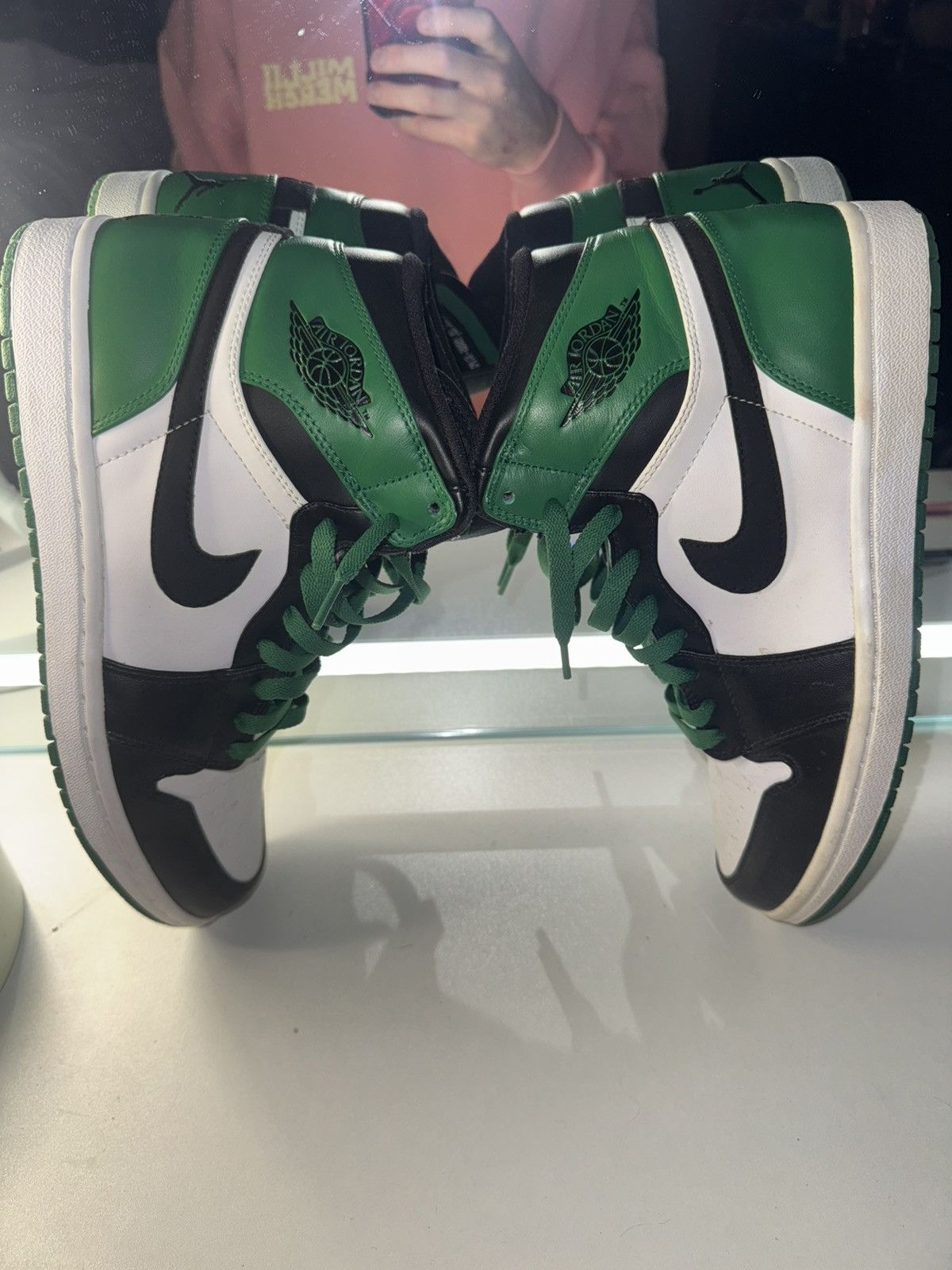 Jordan Brand Jordan 1 high defining moments celtics Size US 10.5 / EU 43-44 - 1 Thumbnail