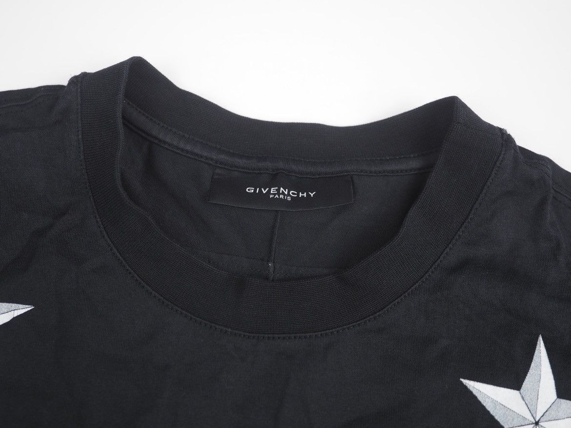 Givenchy Givenchy 12AW Angel Crest Tee-2507 Size US S / EU 44-46 / 1 - 3 Thumbnail