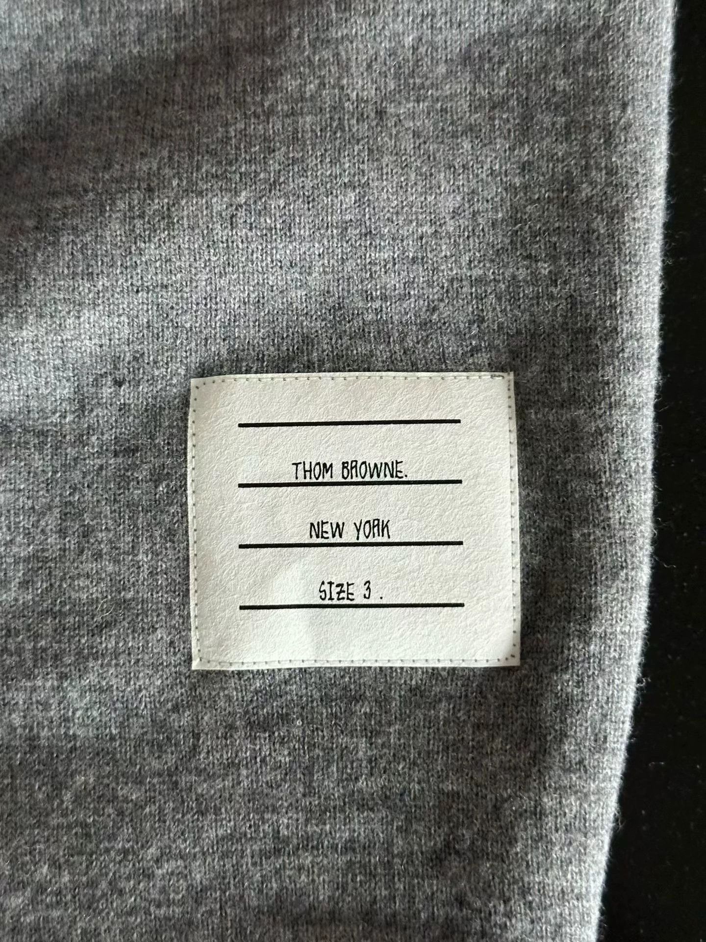 Thom Browne Thom Browne Wool Sweatpants Size 3 New with Tags Size US 33 - 5 Thumbnail
