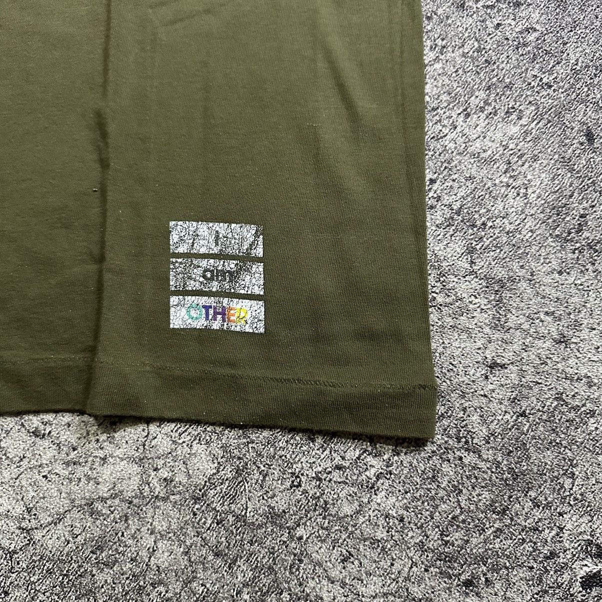 Pharrell PHARELL WILLIAMS x UNIQLO TSHIRT Size US L / EU 52-54 / 3 - 3 Thumbnail