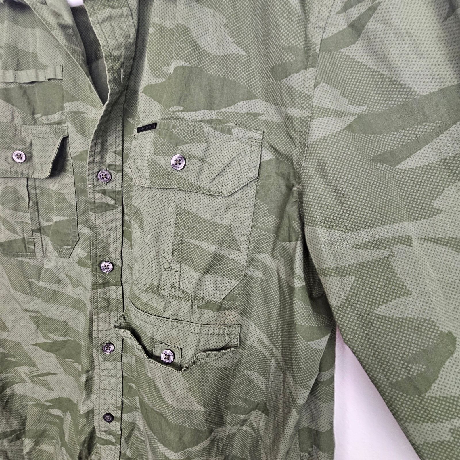 Marc Ecko Marc Ecko Y2K Camo Shirt Cotton Lightweight Camouflage Skate Size US M / EU 48-50 / 2 - 7 Thumbnail