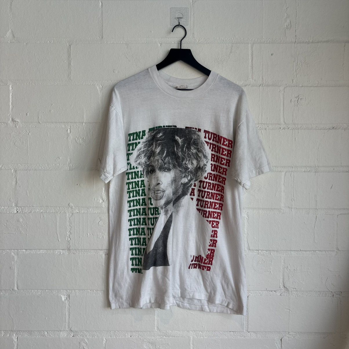 Vintage Vintage Tina Turner Tee Size US XL / EU 56 / 4 - 1 Thumbnail