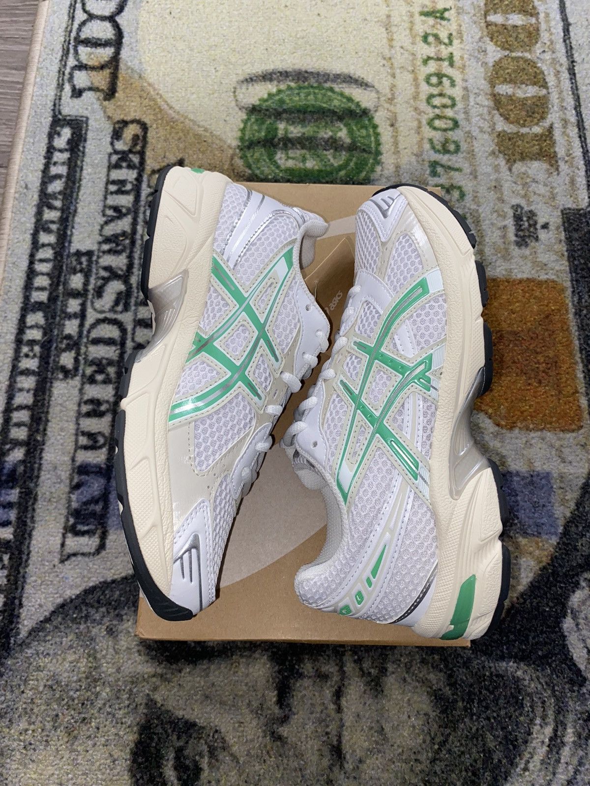 image of Asics Gel-1130 White Malachite Green Shoes in Grey/White/Green, Women's (Size 7)