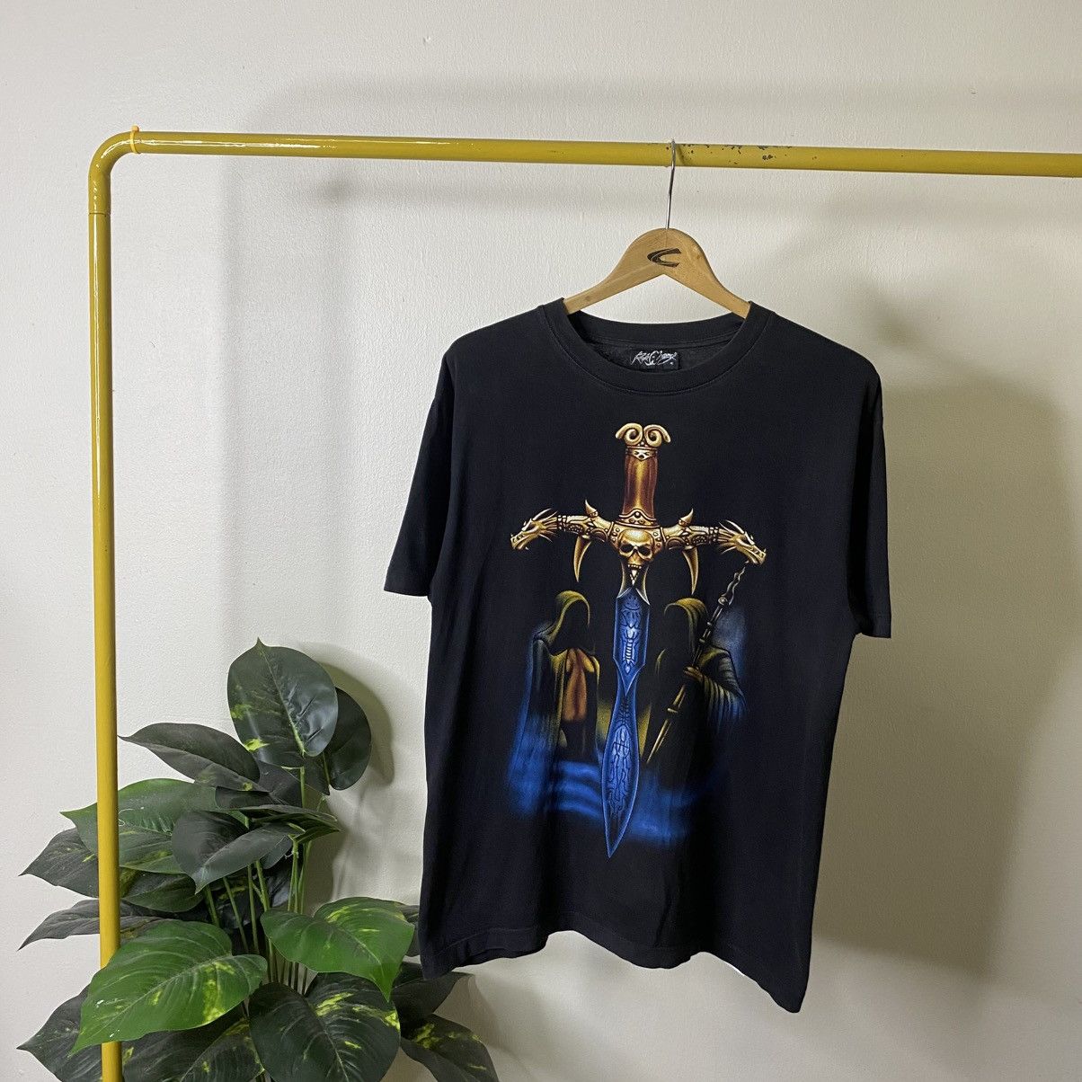 Vintage 2000s Skulls Grim Reaper Affliction Cyber Punk Grunge Tshirt Size US M / EU 48-50 / 2 - 1 Thumbnail