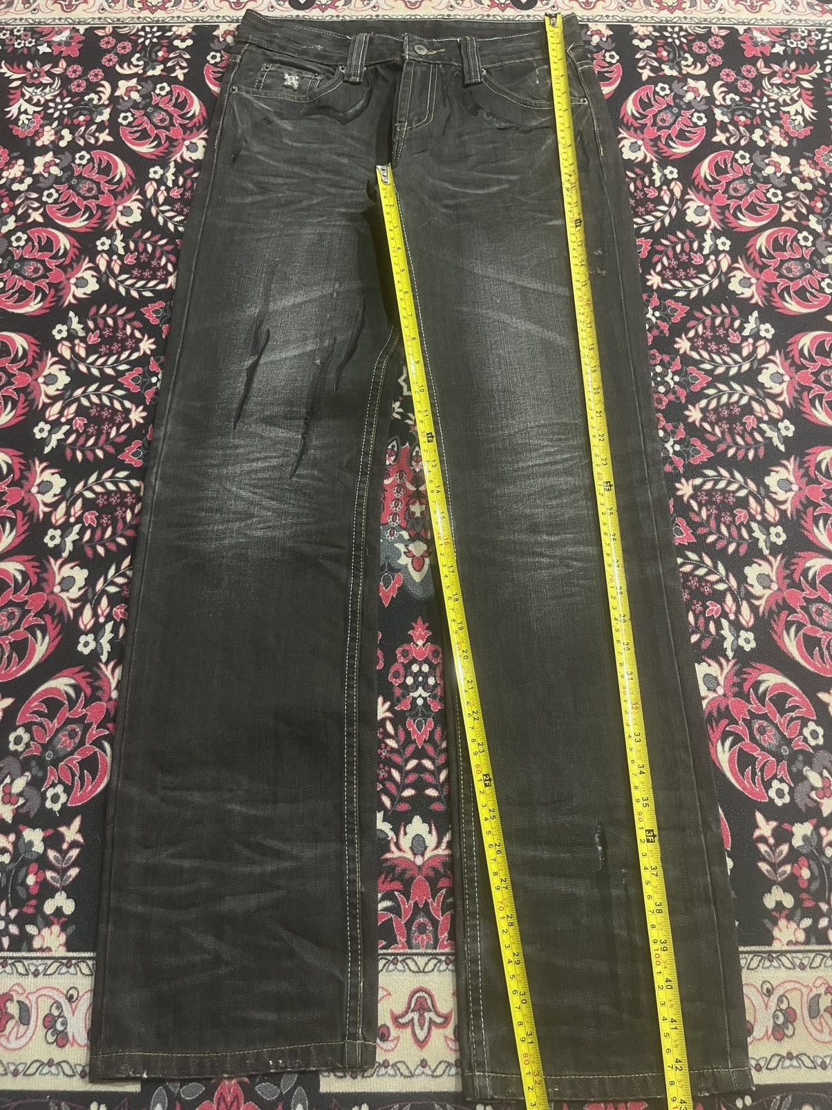 Le Grande Bleu (L.G.B.) Japan Solberry Dark Washed Graffiti Pocket Whisker Jeans Size US 29 - 13 Thumbnail