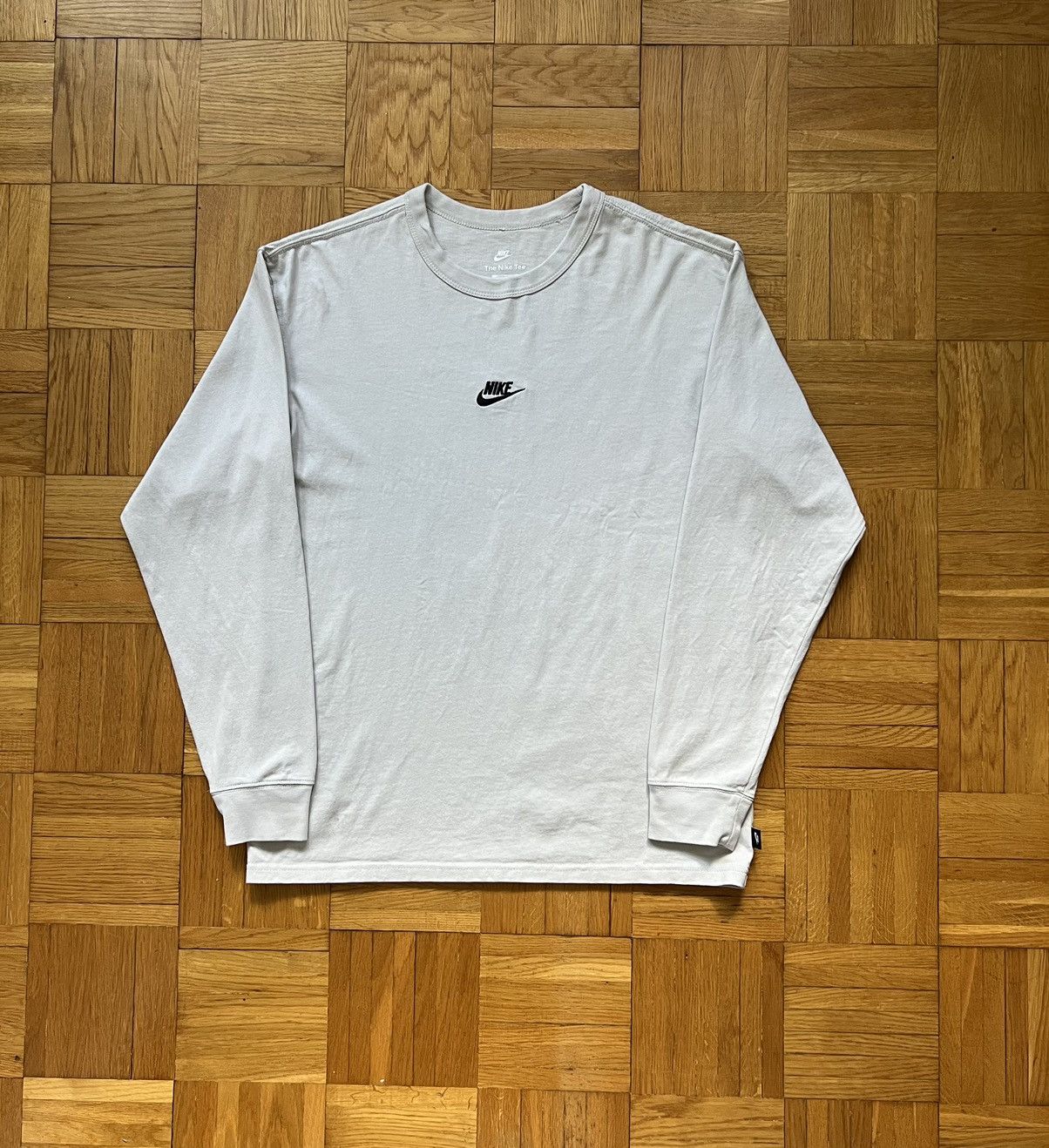 Nike Sweatshirt Nike Center Logo Loose Fit Mount Chandise Size US S / EU 44-46 / 1 - 1 Thumbnail
