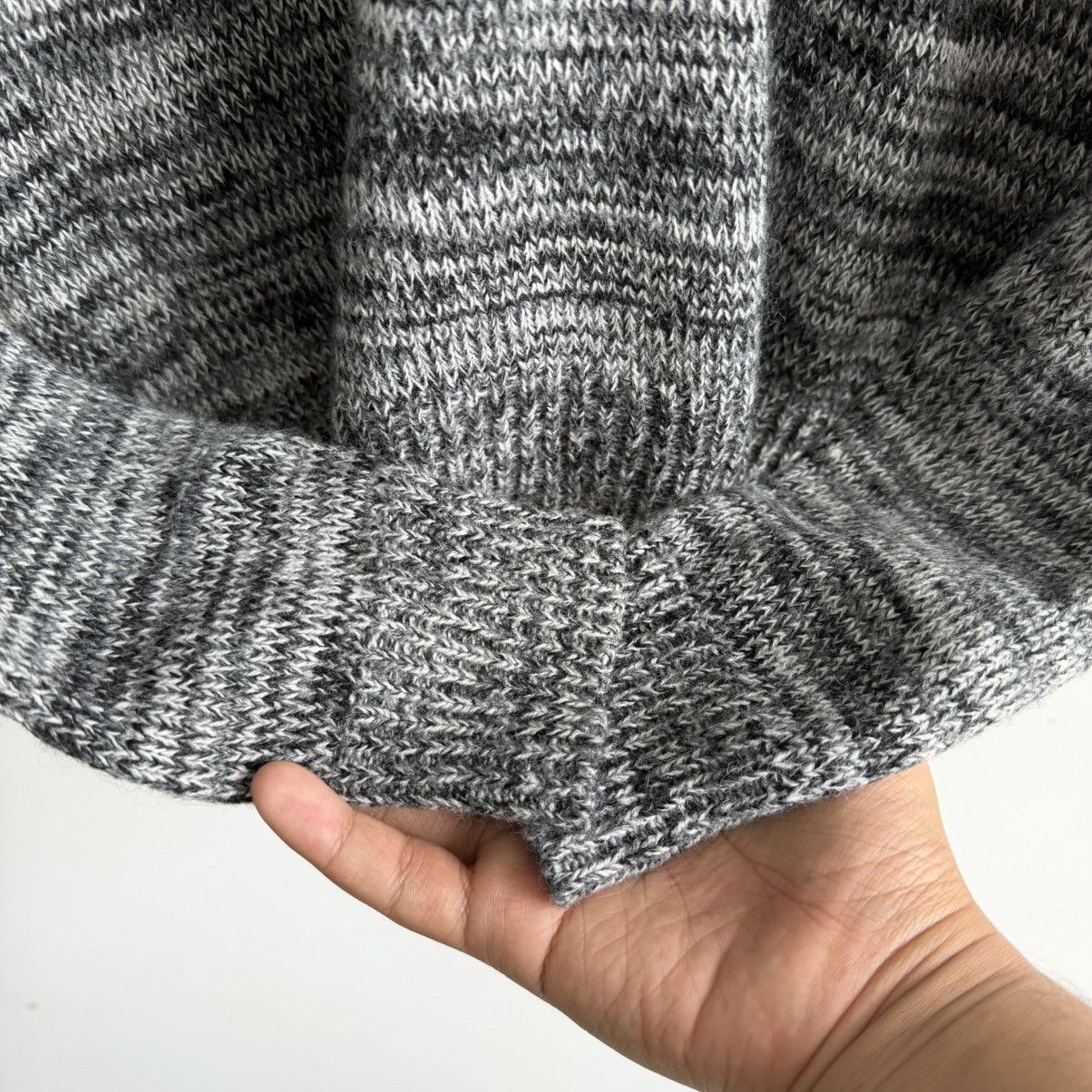 GOSTAR DE FUGA GOSTAR DE FUGA Mockneck Knit Sweater Size US S / EU 44-46 / 1 - 3 Thumbnail