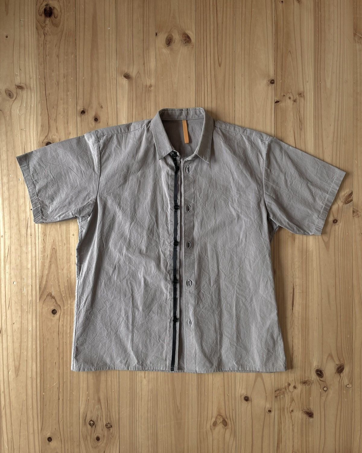 MAN-TLE Man-tle R3S1 wax short sleeve Size US M / EU 48-50 / 2 - 1 Thumbnail