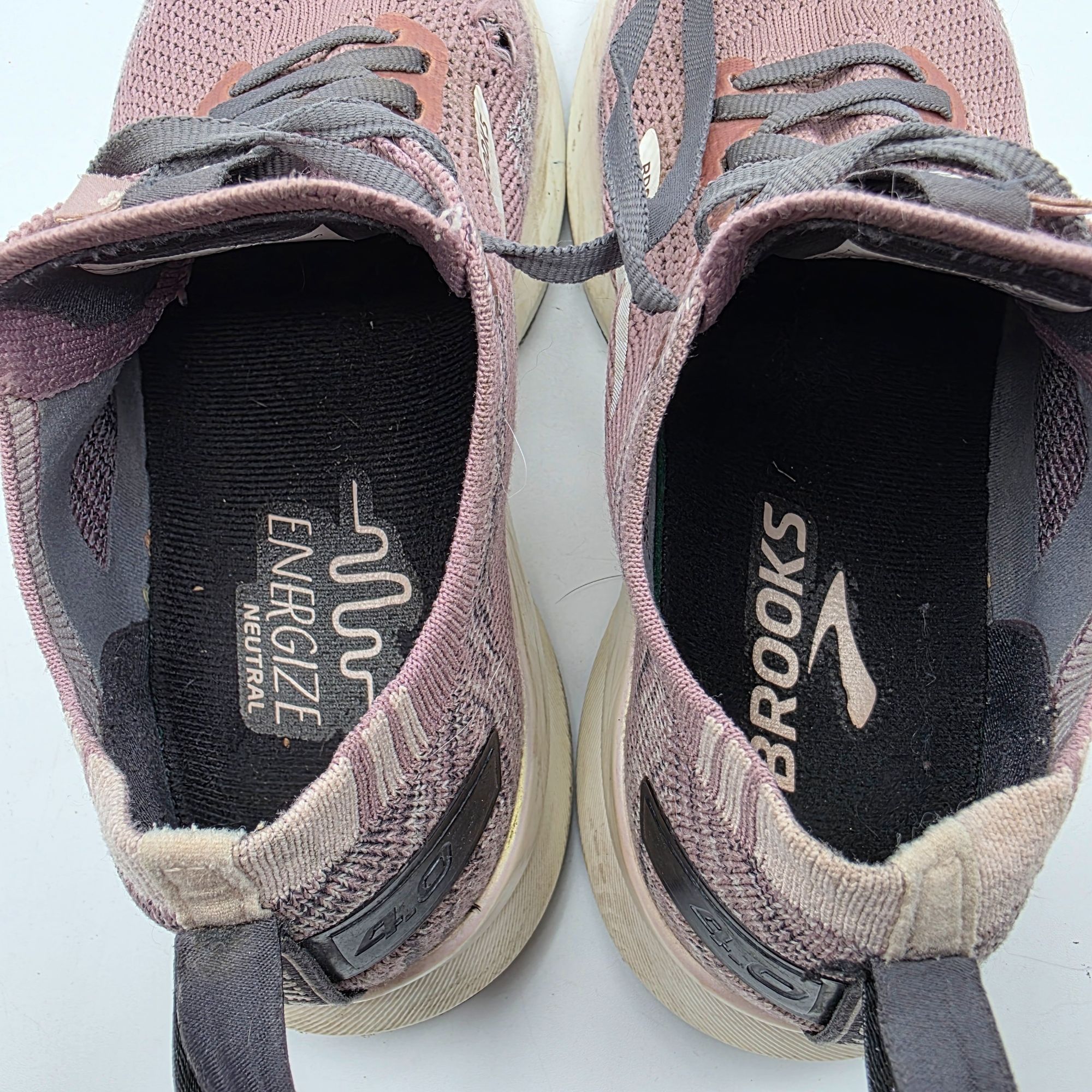 Brooks Brooks Levitate 4 Womens Size 6 Purple Running Shoes Cushion Size US 6 / IT 36 - 7 Thumbnail