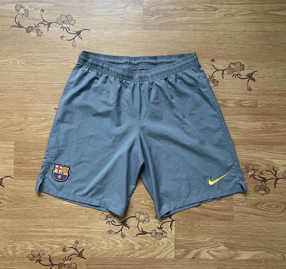 Travis Scott x NIKE x FC Barcelona ショーツ 【公式通販】