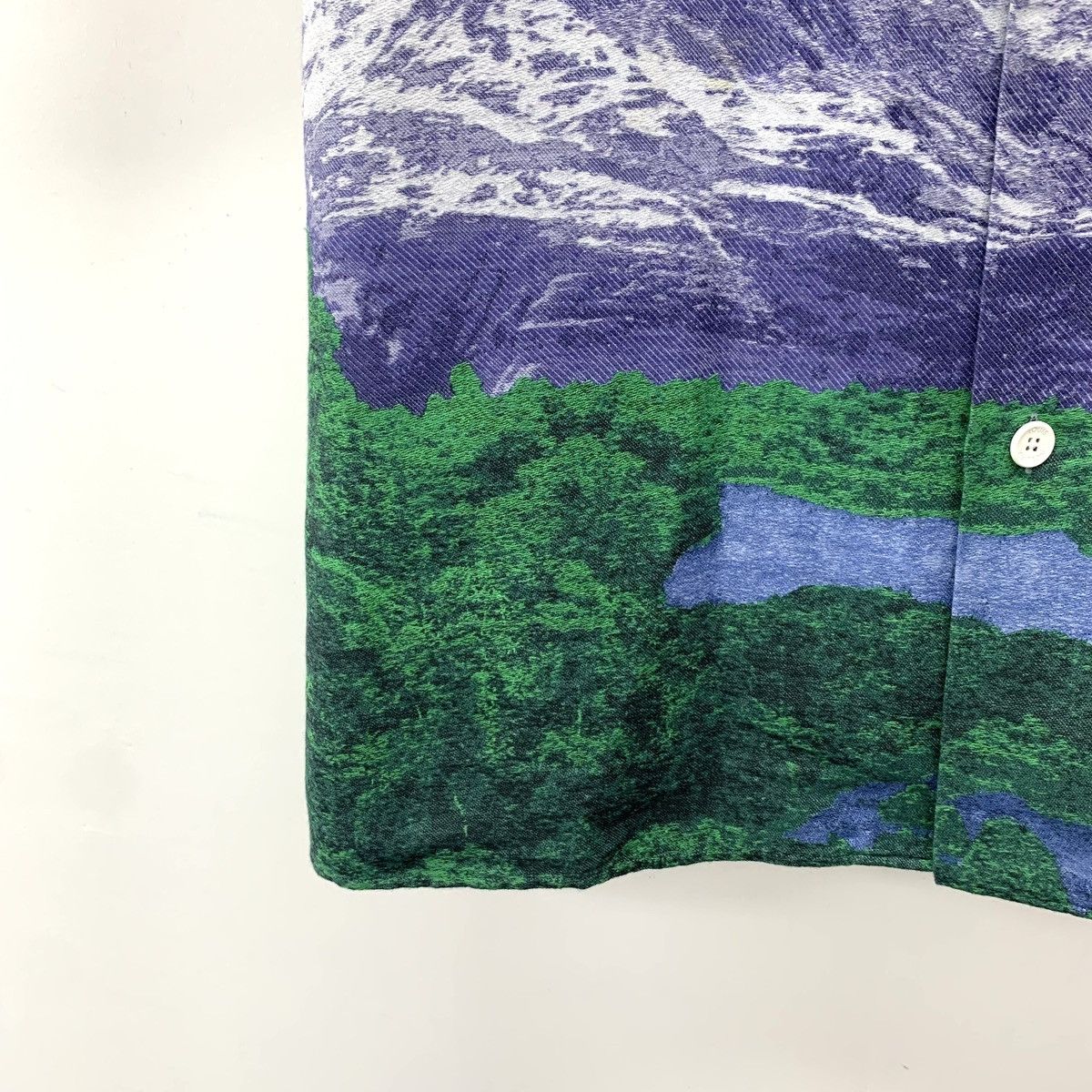 Louis Vuitton Louis Vuitton Mountain Scenery Short Sleeve Shirt K26WX Size US XXL / EU 58 / 5 - 4 Thumbnail