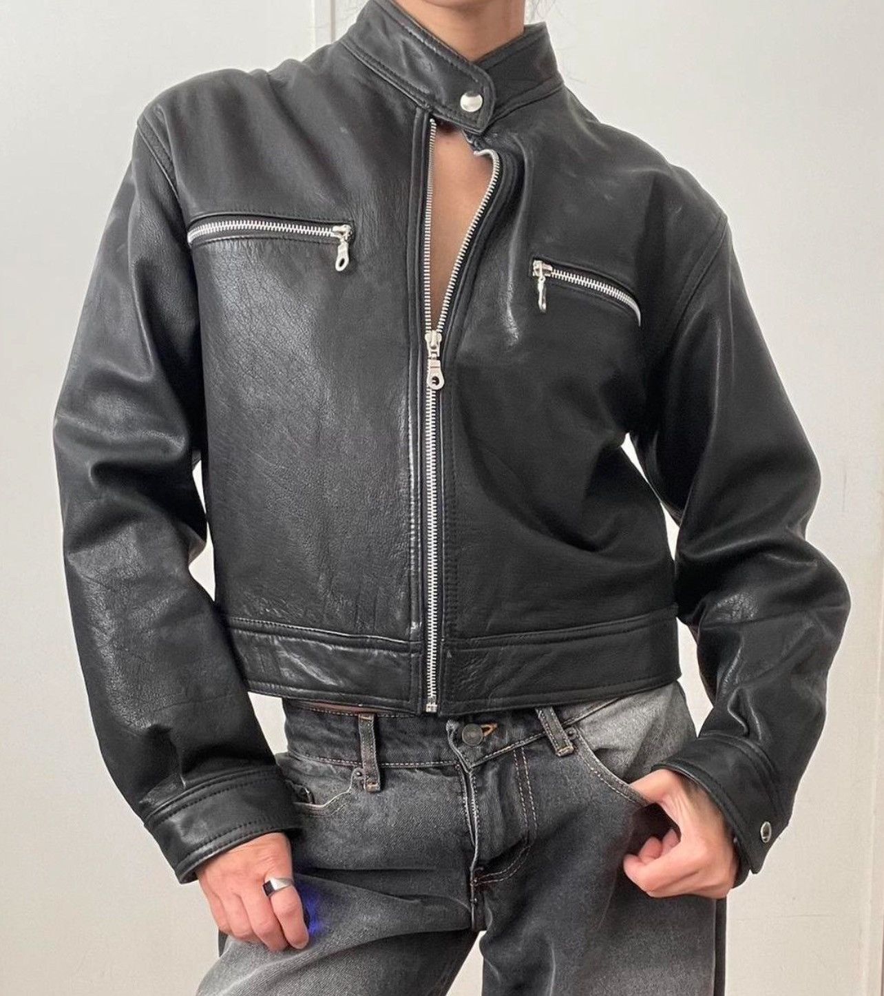 Vintage Vintage leather bomber jacket Size M / US 6-8 / IT 42-44 - 4 Thumbnail