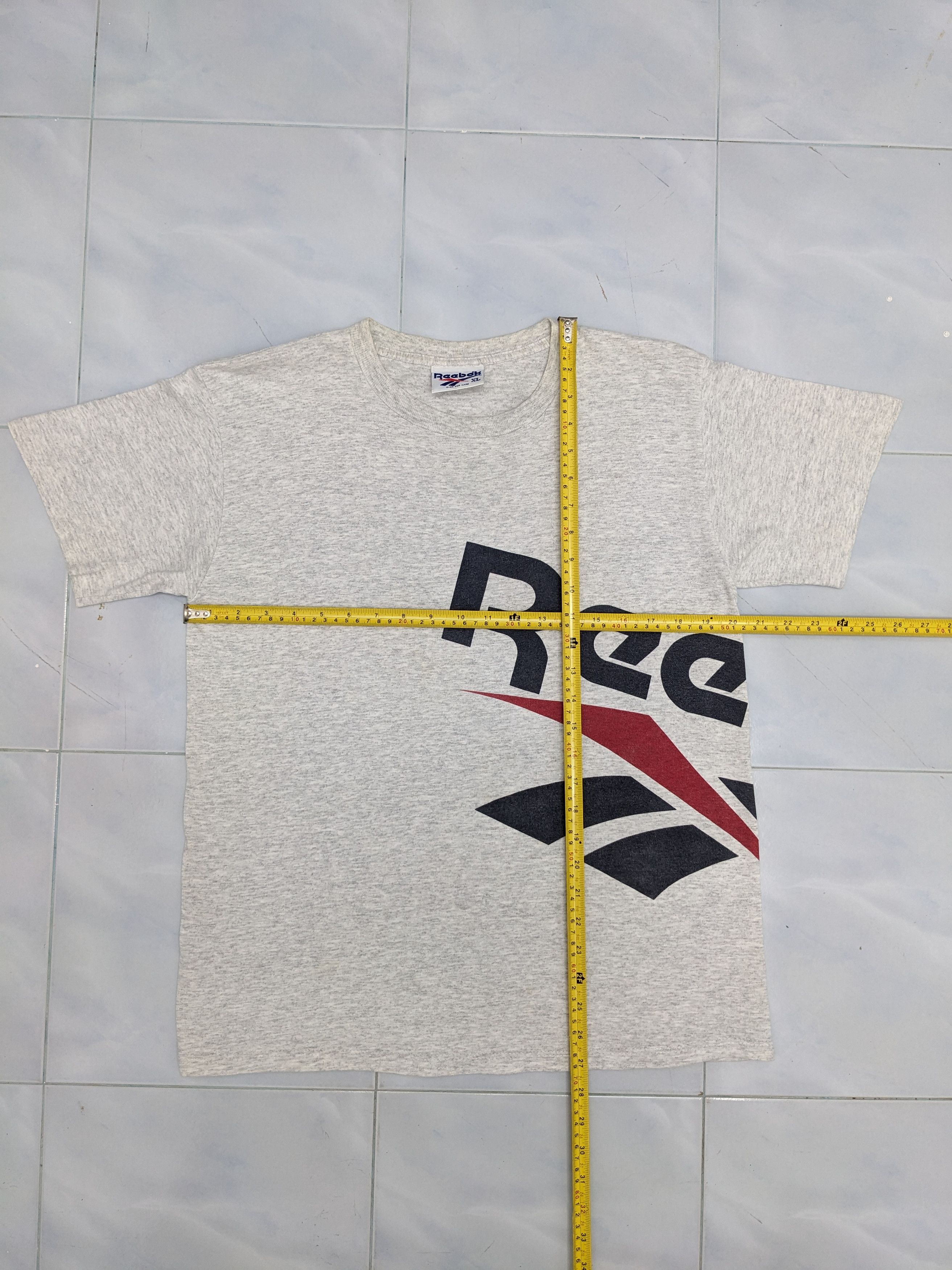 Reebok VINTAGE REEBOK BIG LOGO TSHIRT Size US XL / EU 56 / 4 - 6 Thumbnail