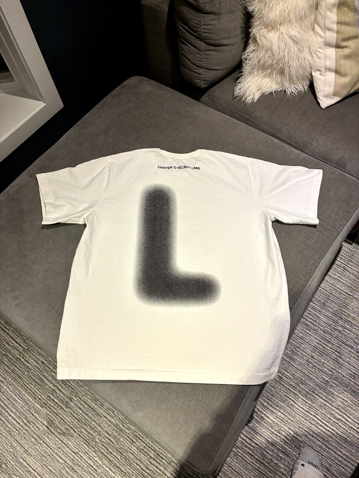 Helmut Lang Helmut Lang ‘Blurred’ T Shirt Like New SizeL Size US L / EU 52-54 / 3 - 2 Thumbnail