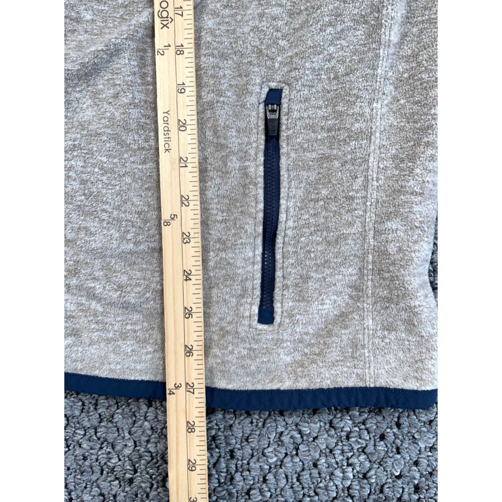 Abercrombie & Fitch Abercrombie & Fitch Zip Fleece Vest XL Beige Dark Blue Outdoor Hiking Size US XL / EU 56 / 4 - 7 Thumbnail
