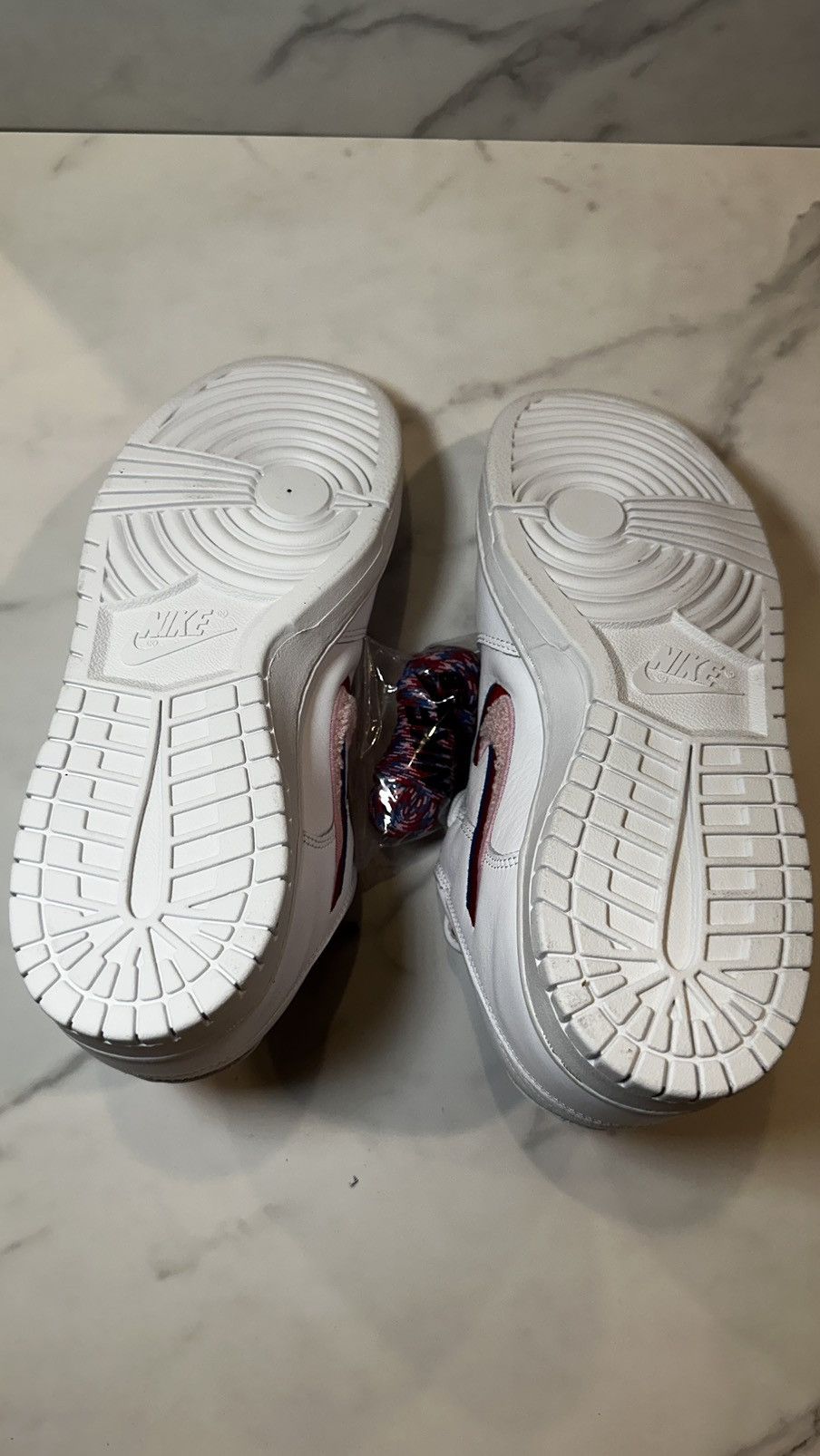 Nike Nike SB Dunk Low Parra Size US 9 / EU 42 - 9 Thumbnail