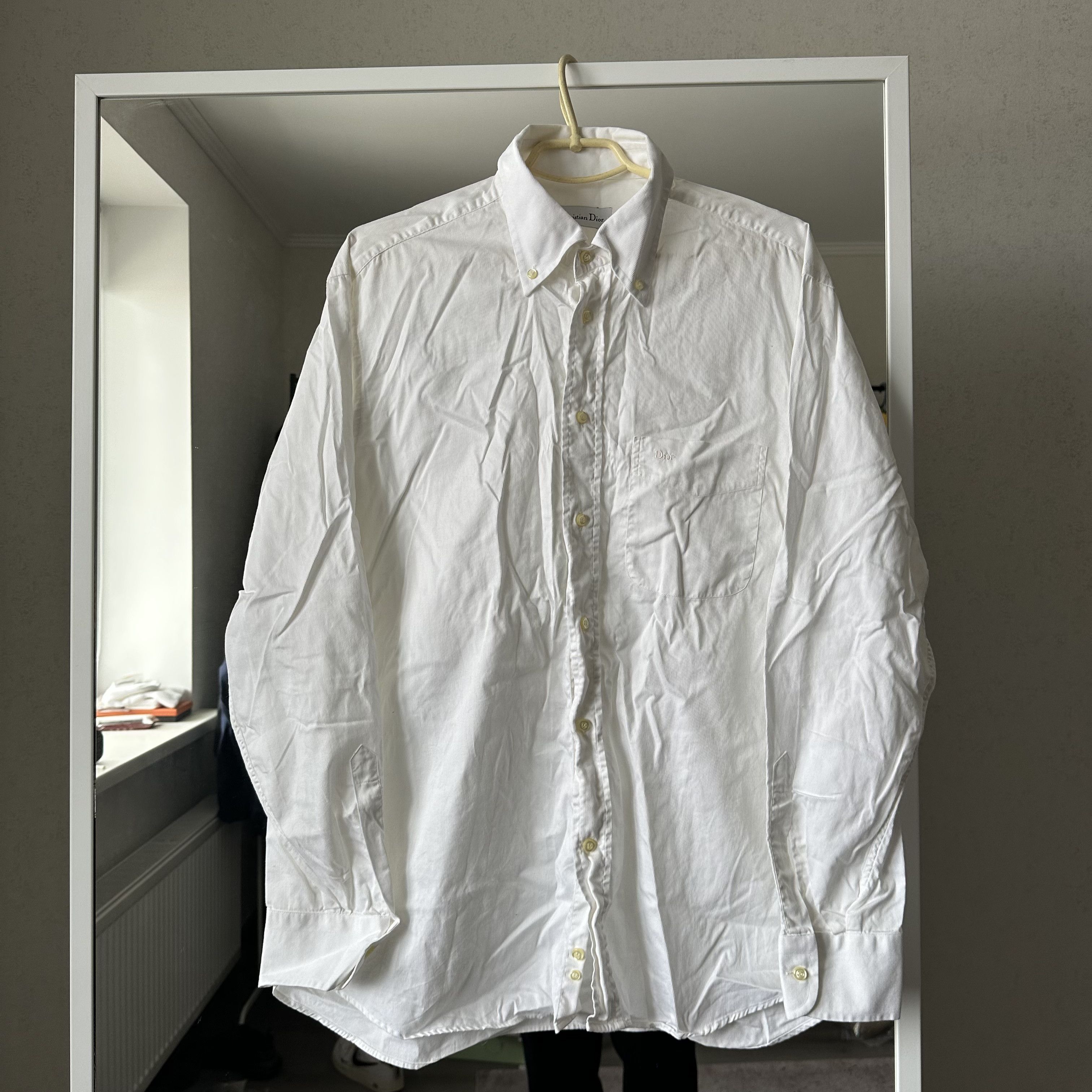 Christian Dior Monsieur Christian Dior Vintage White Velvet Embroidered Logo Shirt Size US XL / EU 56 / 4 - 1 Thumbnail